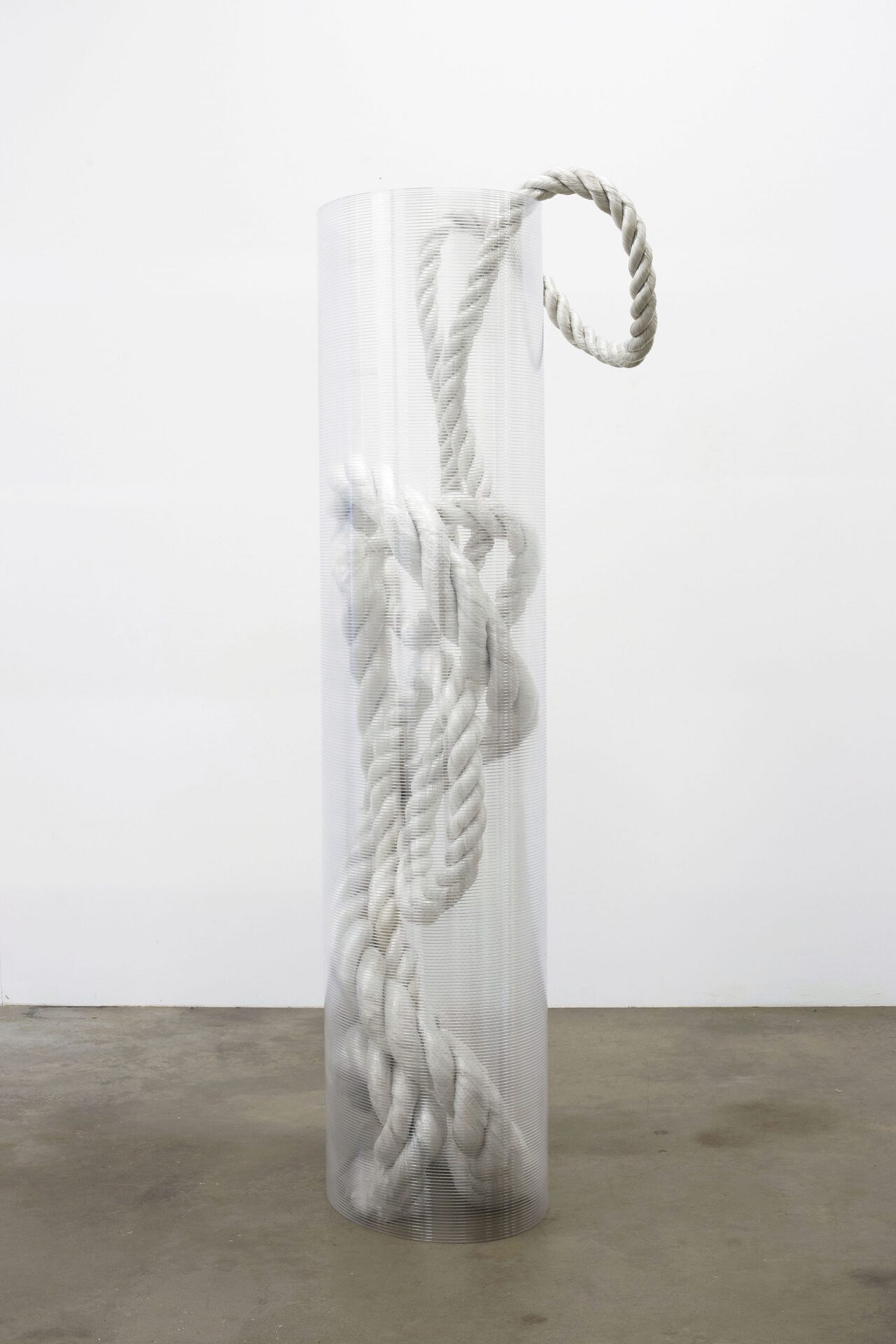 Sophie Hirsch, Column, 2021. Used packaging material, webplate, metal, 235 x 45 x 70 cm. Ph. Sophie Hirsch