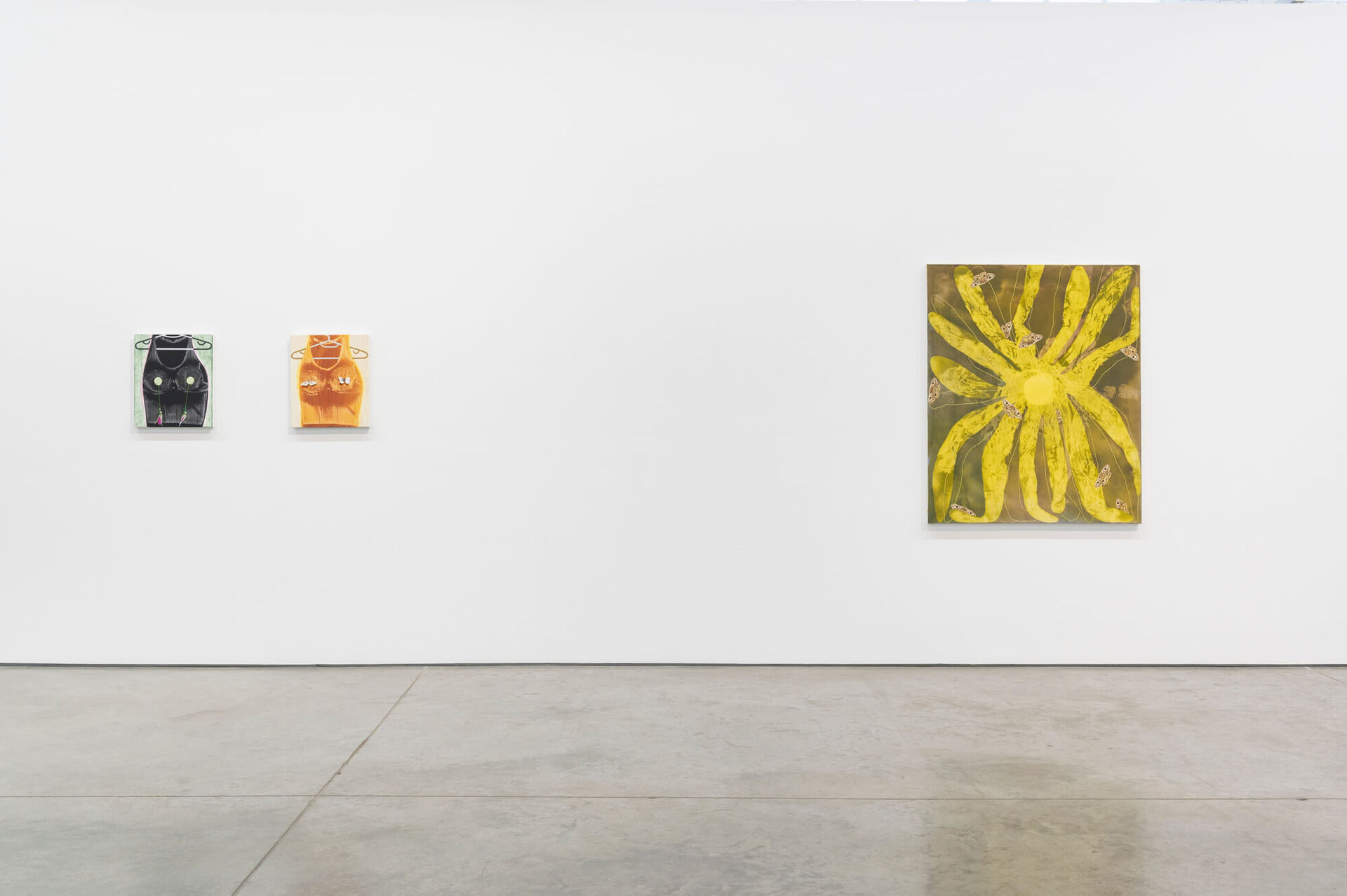 Veronika Pausova, Installation view, Reversible Lining, 2021, Bradley Ertaskiran.