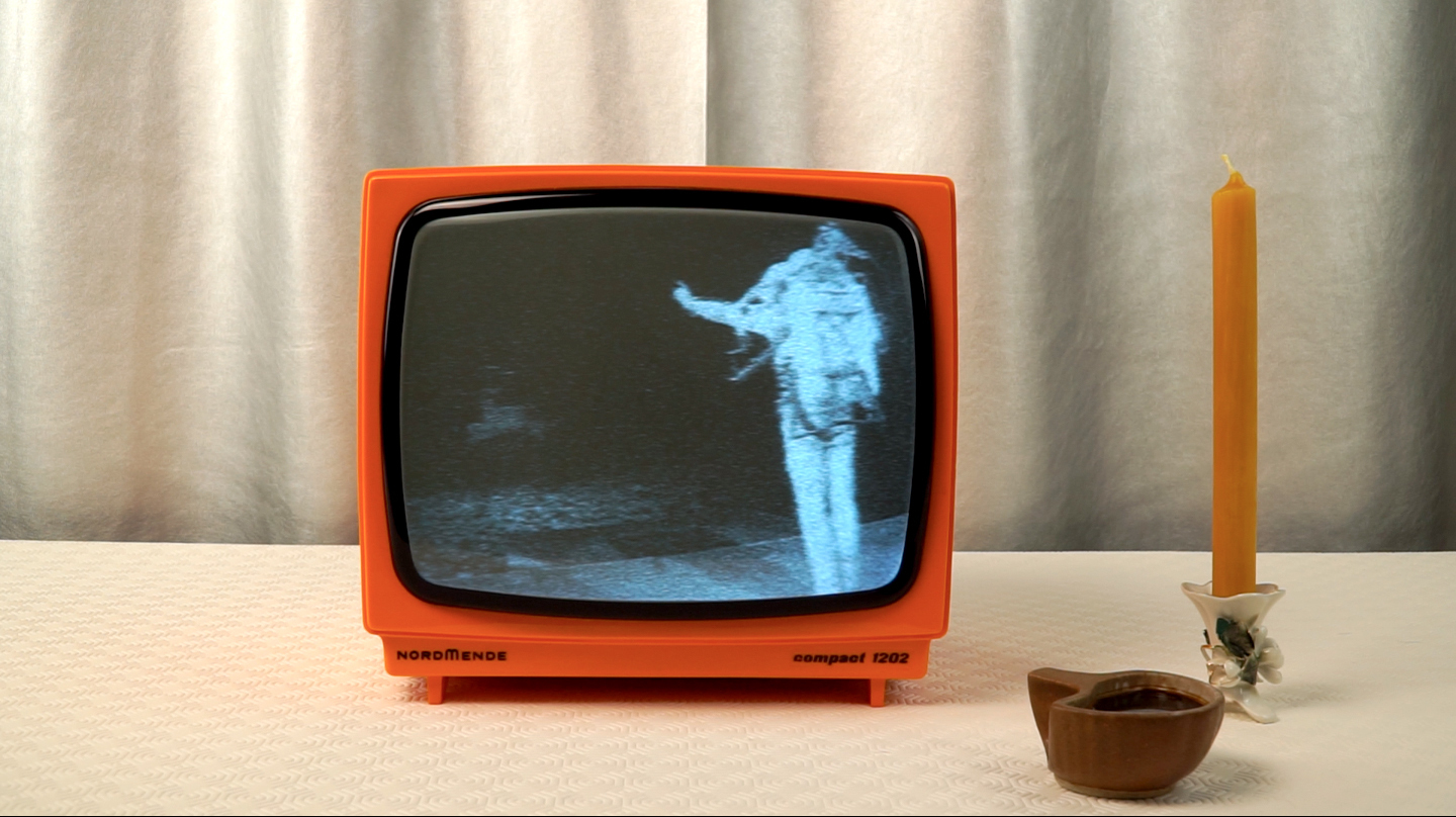 Alexandru Mihai Budeș & Lisa Marie Schmitt / 30 de ani de optimism, 2021 / still from ”30 de ani de Optimism”, video, 43,23 min, 2021
