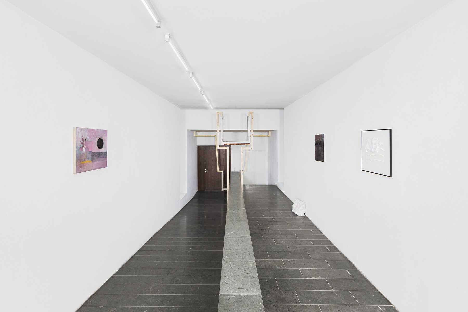 Gabriel Possamai, Lisa Gutscher, Adolescence, 2021, exhibition view1, Opelvillen, Rüsselsheim