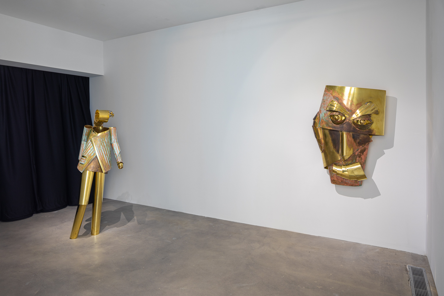 Caroline Mesquita, Noctambules-Roger & Greeter, 2021, Mixed Media, Dimensions varied, Installation View, Blaffer Art Museum