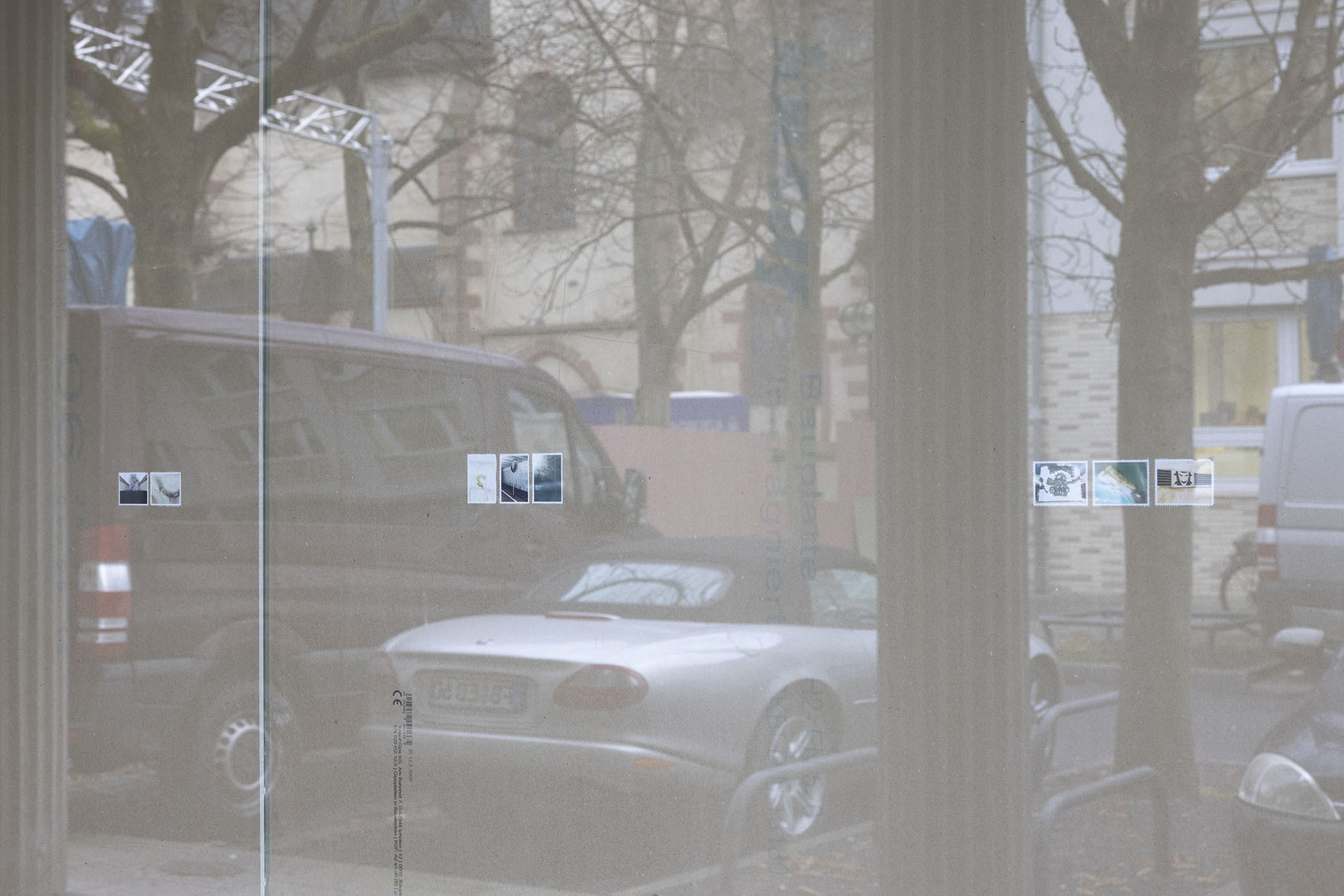 Outside view detail 01