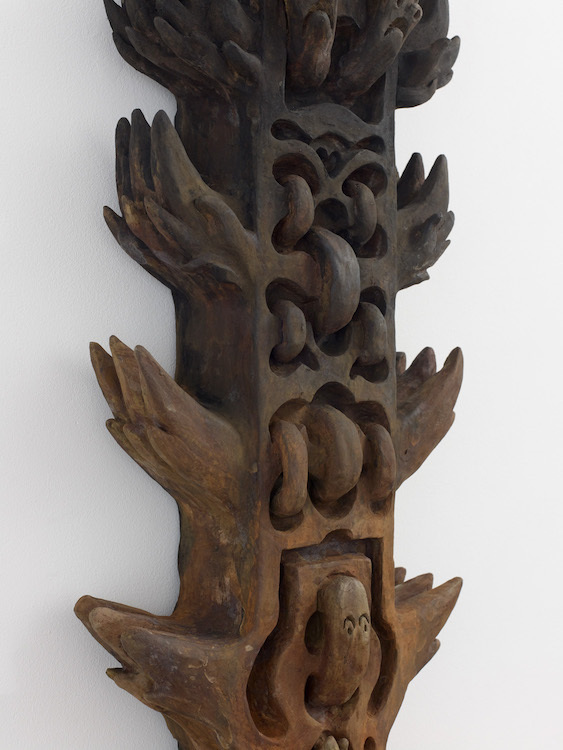 Sharon Van Overmeiren, Count Your Blessings, 2021, bronze, 132 x 31 x 14cm.
