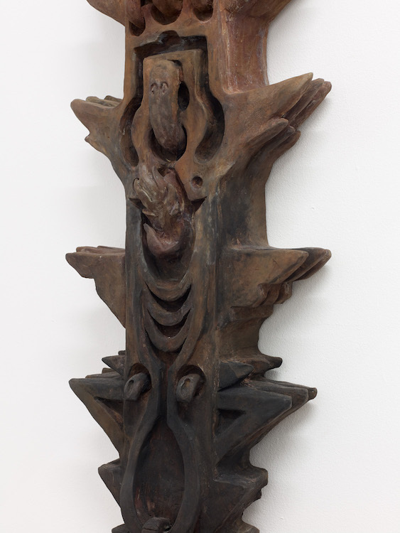 Sharon Van Overmeiren, Count My Blessings, 2021, bronze, 132 x 31 x 14cm.