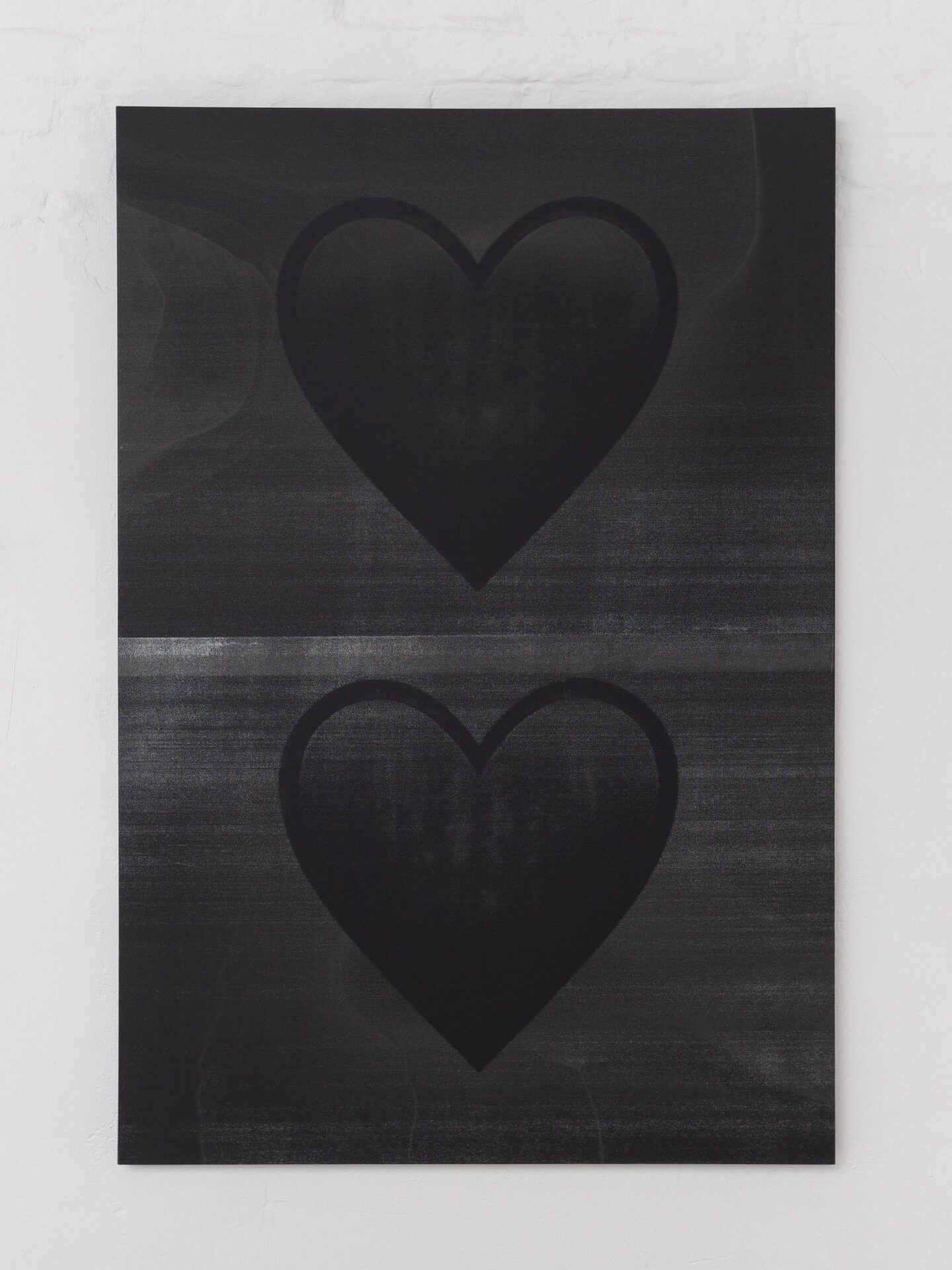 Alex Chalmers, double heart, 2021, silk screen on linen, 150 × 100 cm