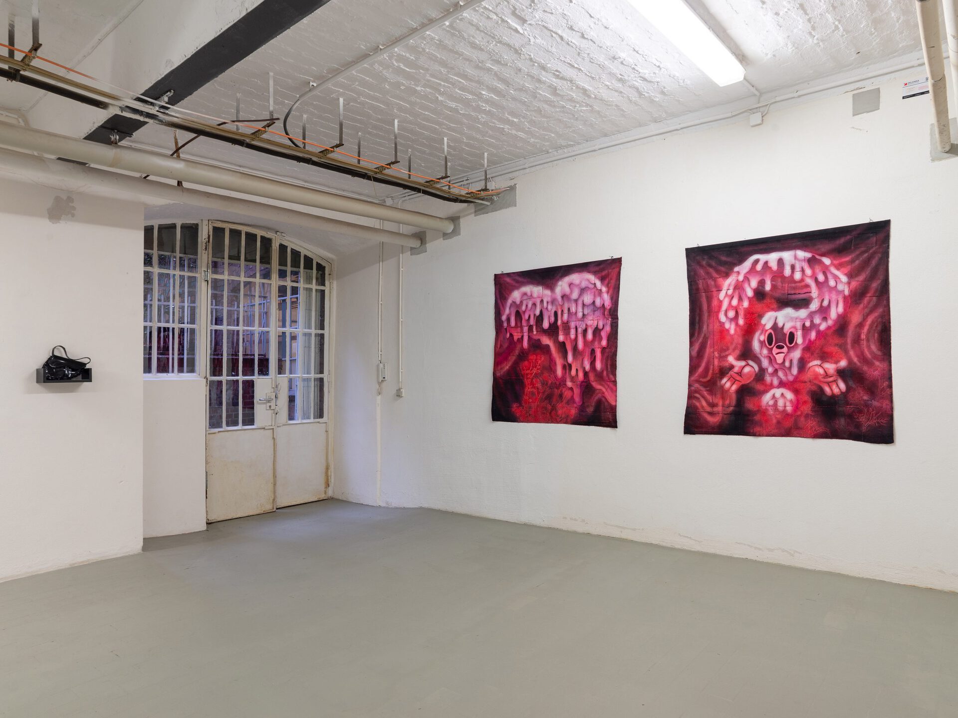 (in)visible hearts, installation view 2