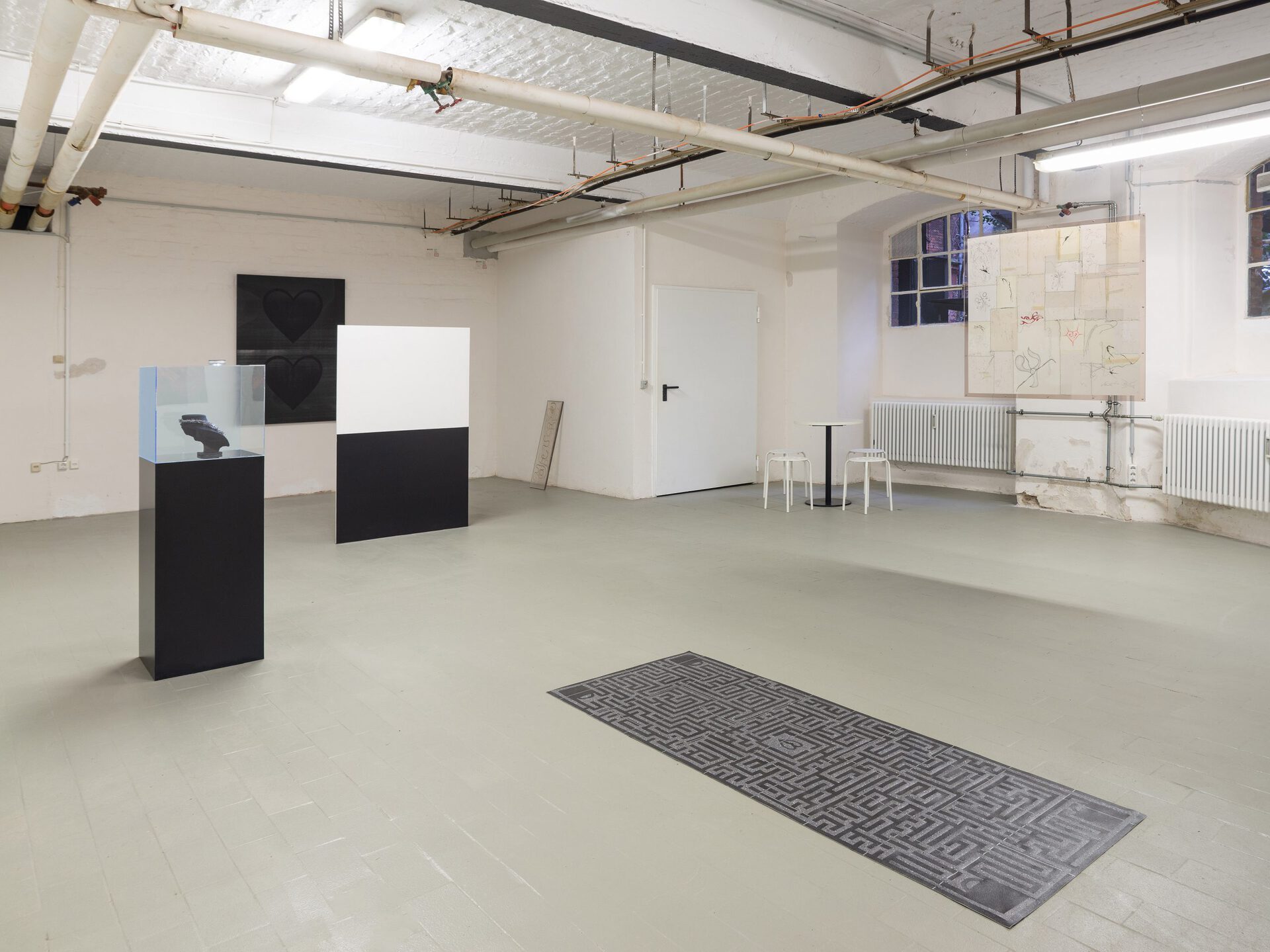 (in)visible hearts, installation view 7