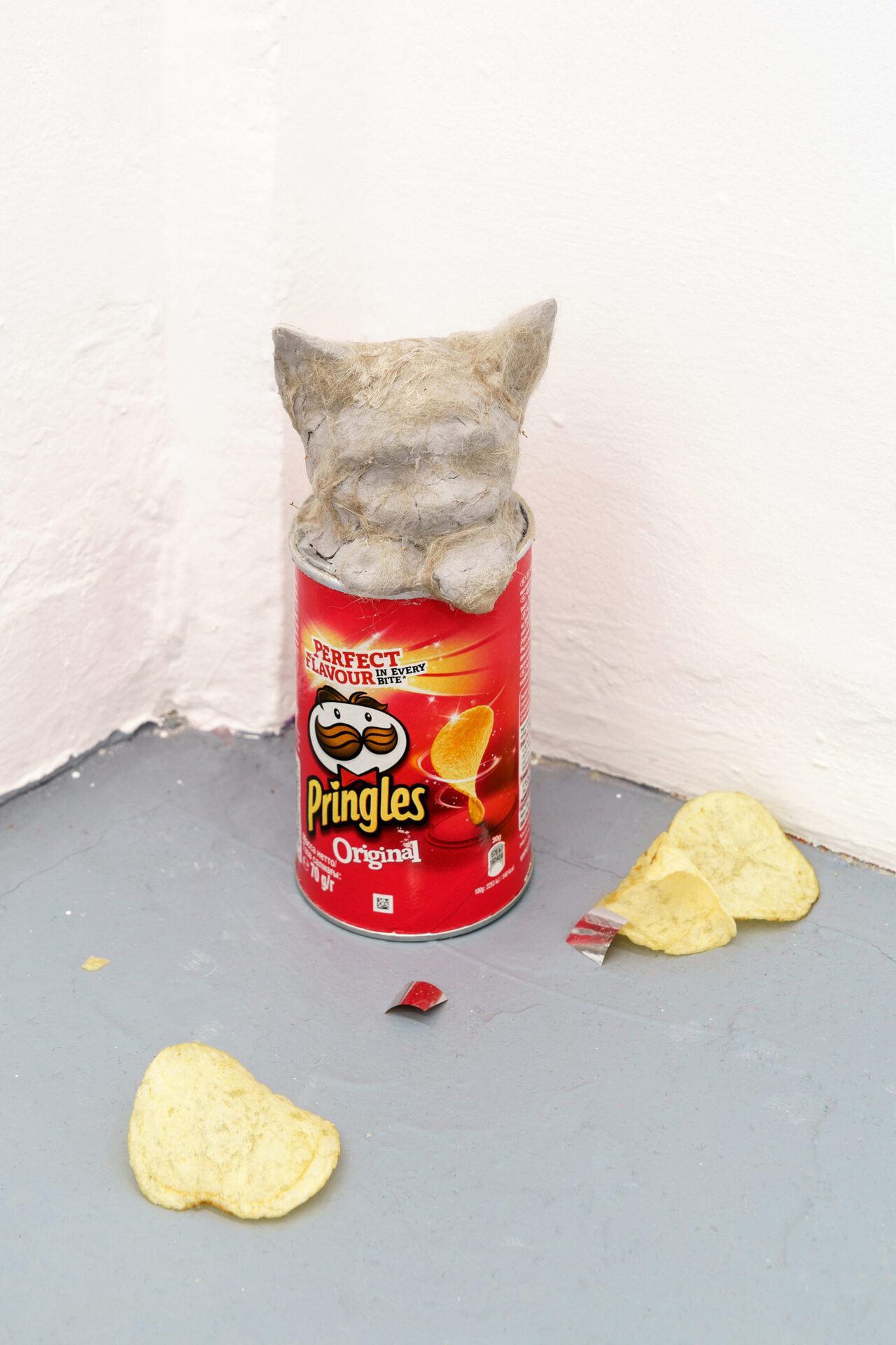 Vanya Venmer, ‘All Are Mingles’, 2021, clay, glue, wool of a cat Marcel, tobacco, can of Pringles,  potato chips, 9x8,5x19,5 cm
