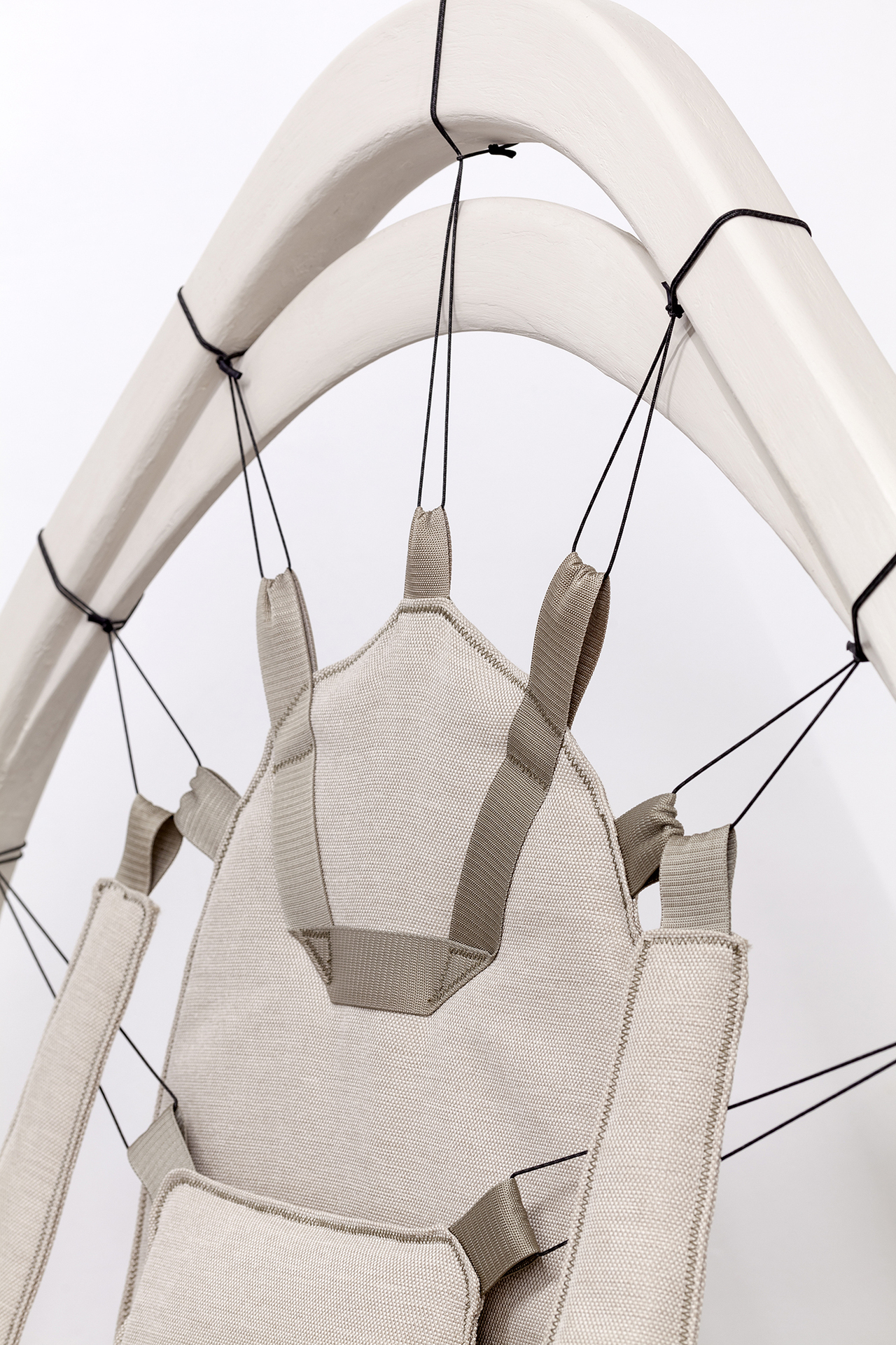Present Yet-to-Be. Joonas Timmi. Traction, 2021, birch plywood, laster, chalk paint, textile, 130 x 130 x 160.