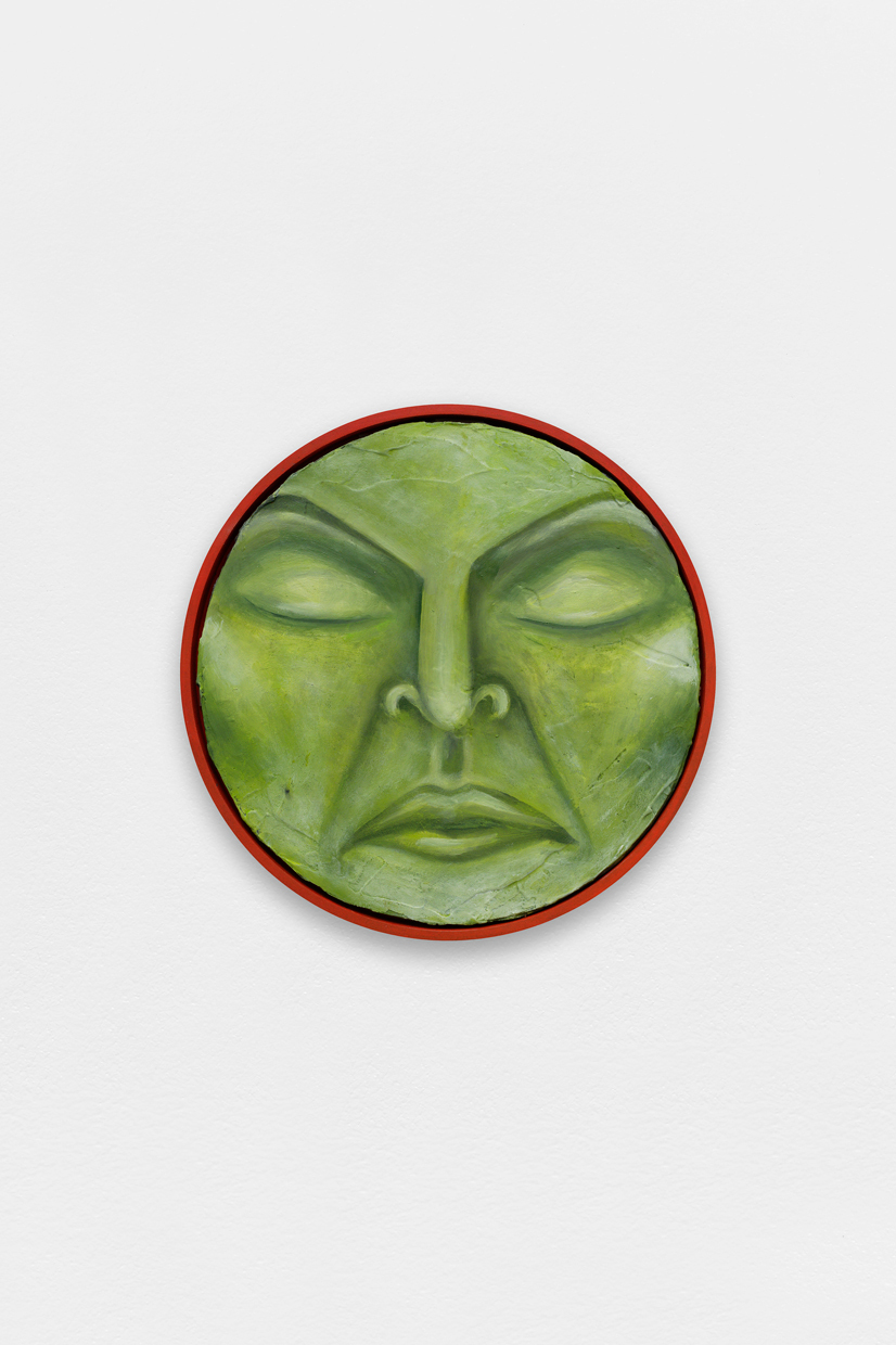 Tanja Nis-Hansen, Green face (I am still a patient girl), 2021, graphite putty and oil on canvas, wooden frame, ø 20 cm, unique