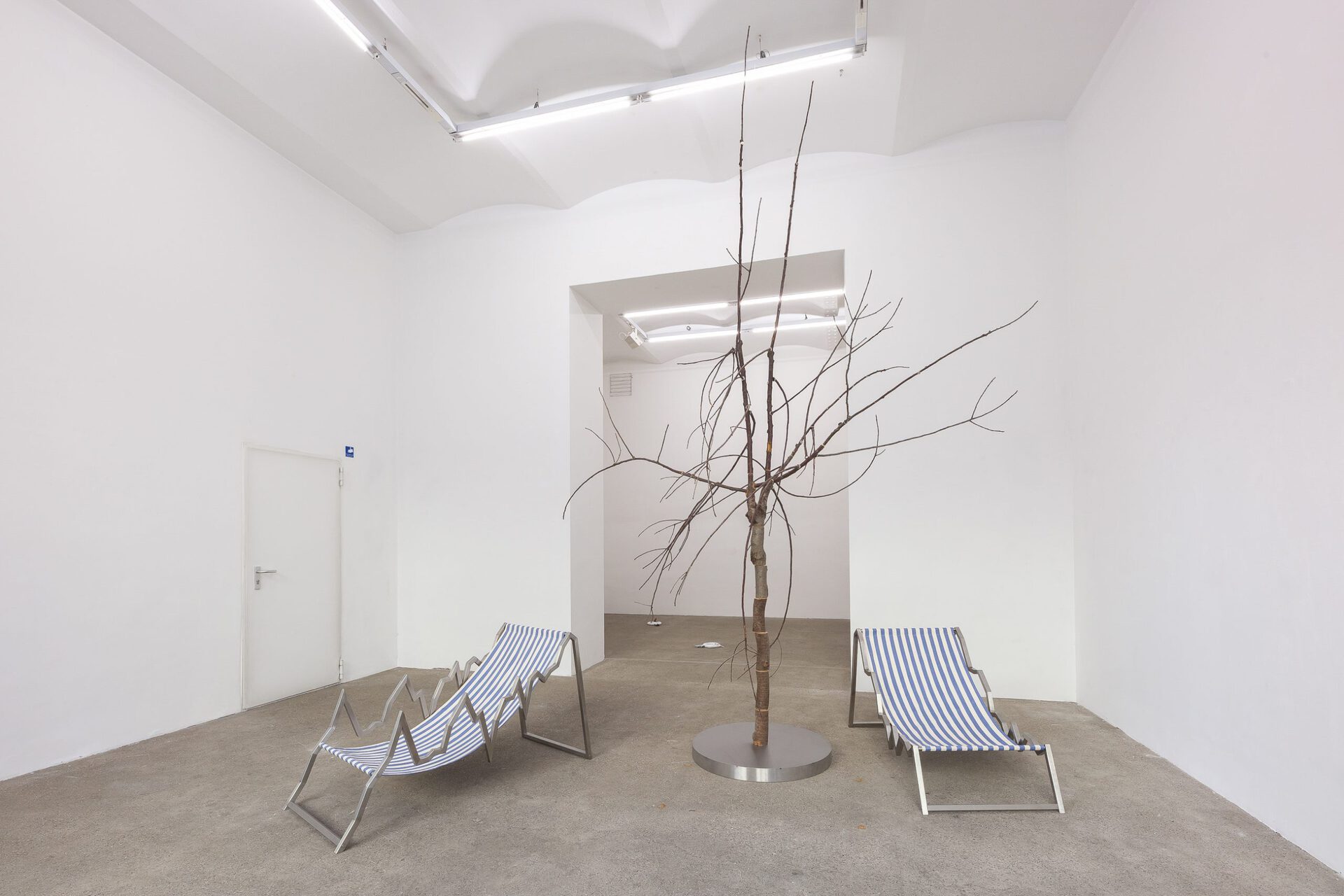 Paul Spendier, "Seasonal Depression", Installation View, 2022, tart.vienna