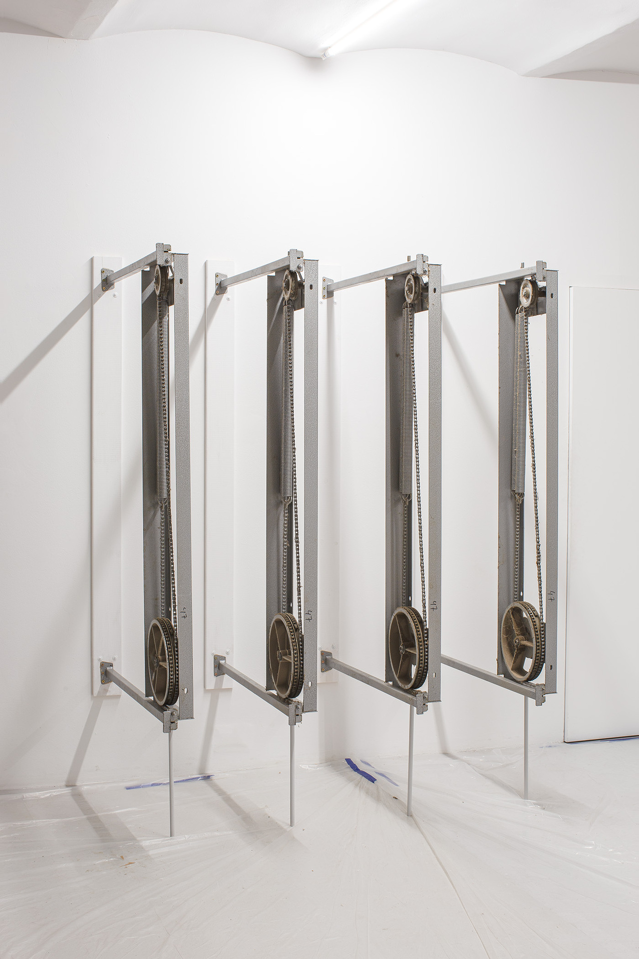Jonad Dudd, “Group 47”, series: 4 pieces, metal construction.