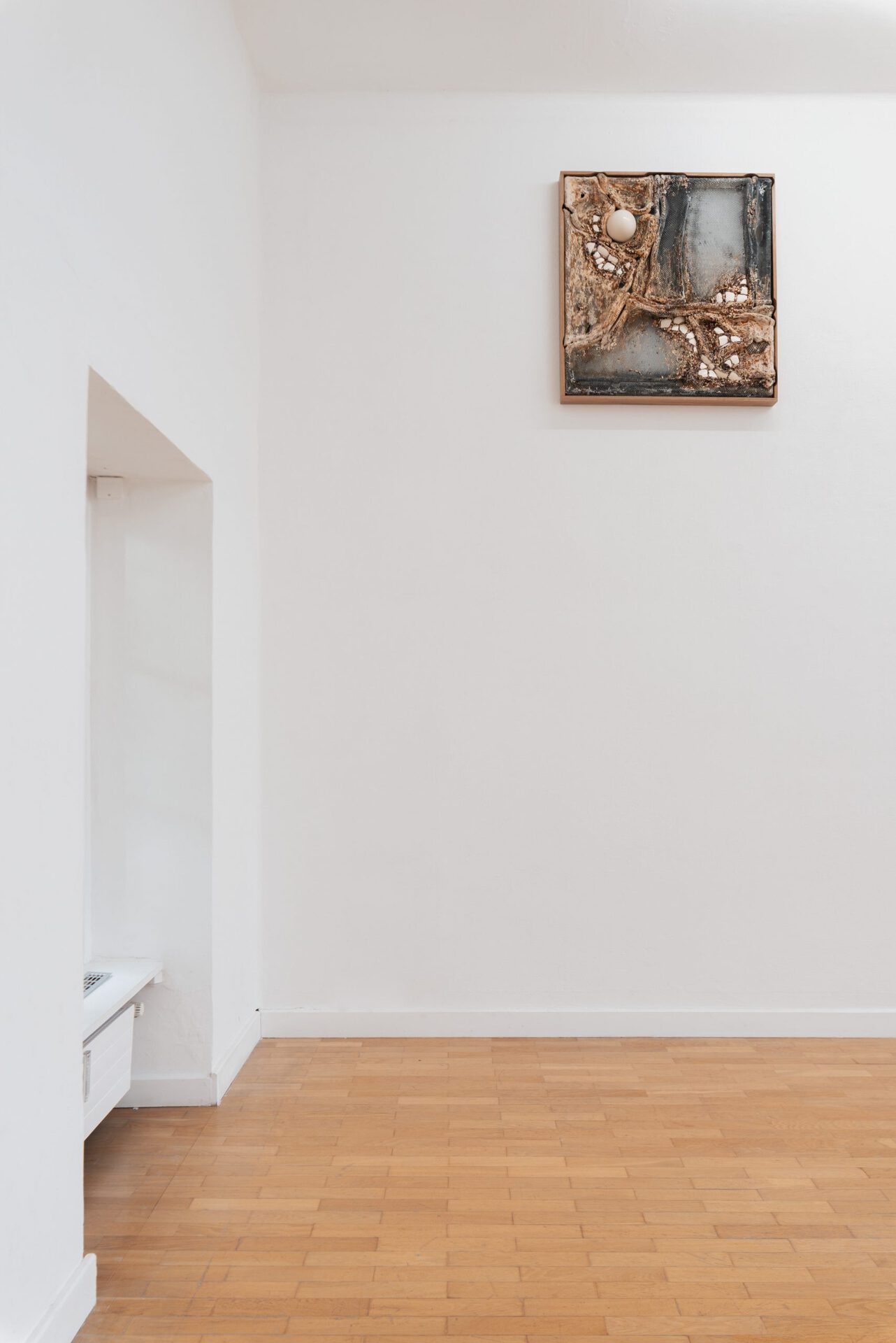 Piotr Łakomy, Bone Garden, 2021, Installation View at Kunstverein Braunschweig 2021, Courtesy the artist and Kunstverein Braunschweig. Photo: Stefan Stark