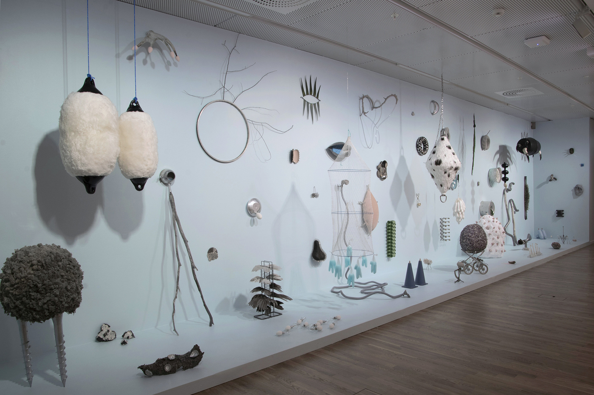 Anastasia Savinova, We Swim in One Water, act IV, ocean blue / 2021, installation view 6
