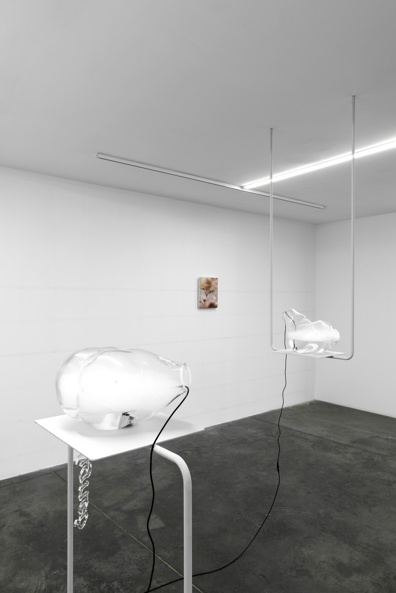 Christiane Peschek, OASIS, 2022, Installation shot, SANATORIUM, Istanbul