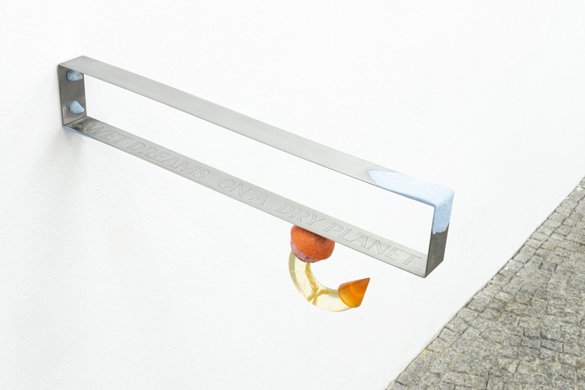 Zu Kalinowska, Daydreamer 2021 Human & Synthetic Hair, Epoxy, Steel, Wood 59x4.5x28cm