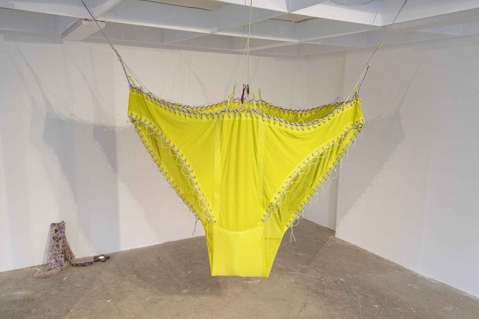 Flora Lechner, Slip in, 2022, polyester textile, foam, polypropylene ropes, 240 x 100 x 150 cm