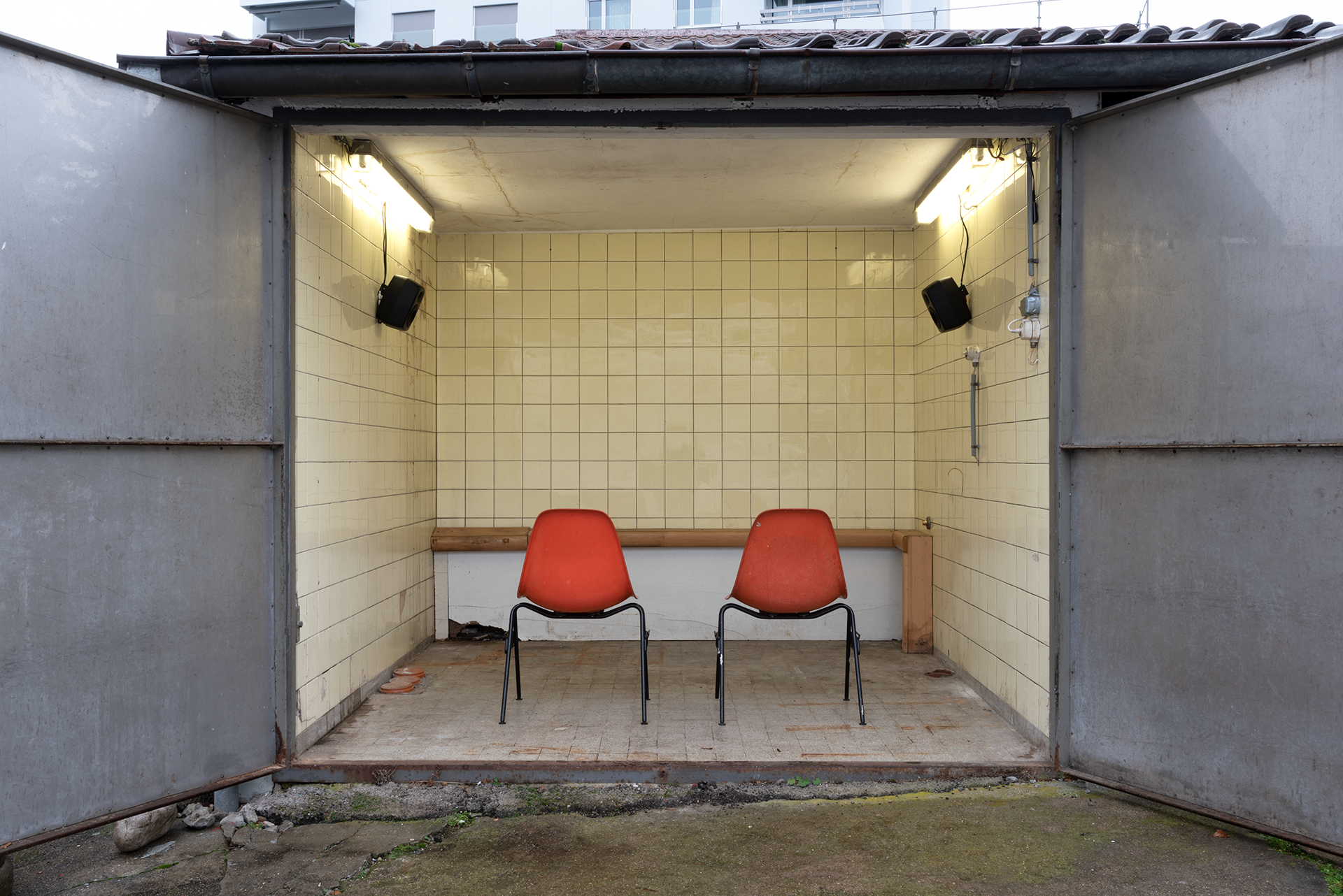 Wisrah Villefort. Tools, 2021. Two-channel sound piece, 5:59 mins, loop.