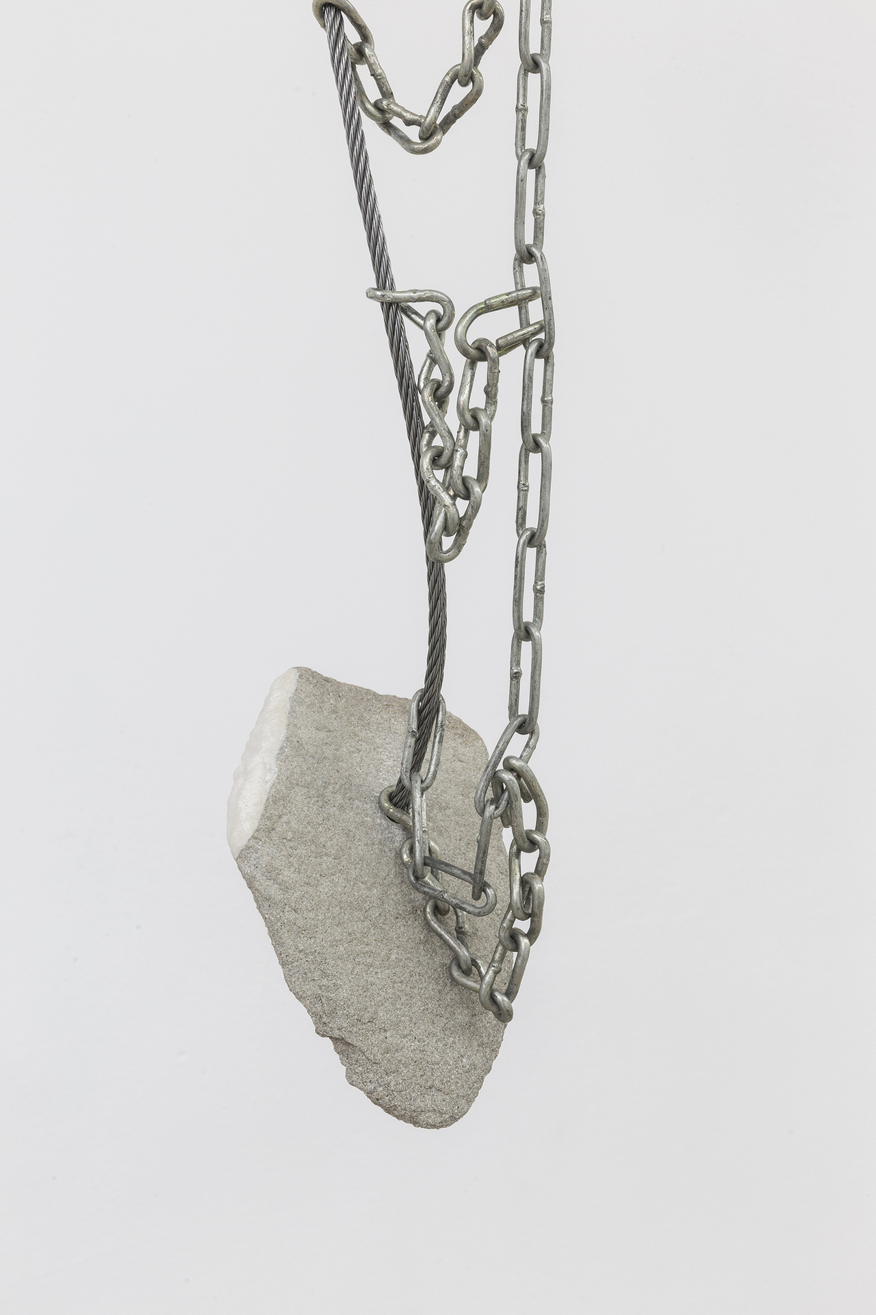 Eric Stephany, «4H7W+CCR Drimalia, Greece», 2022 Marble, sand, metal 140x30x20 + variable height