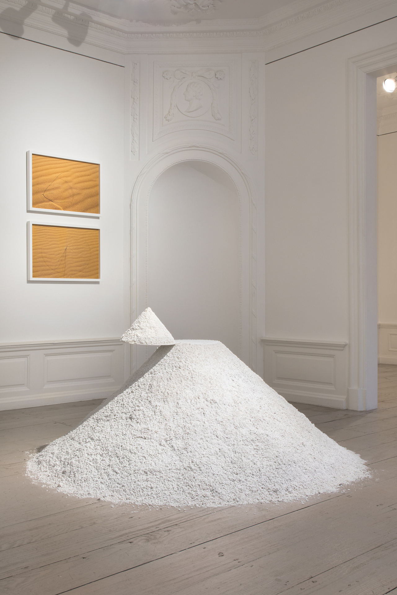 Michał Smandek, Move work, 2022, Salz