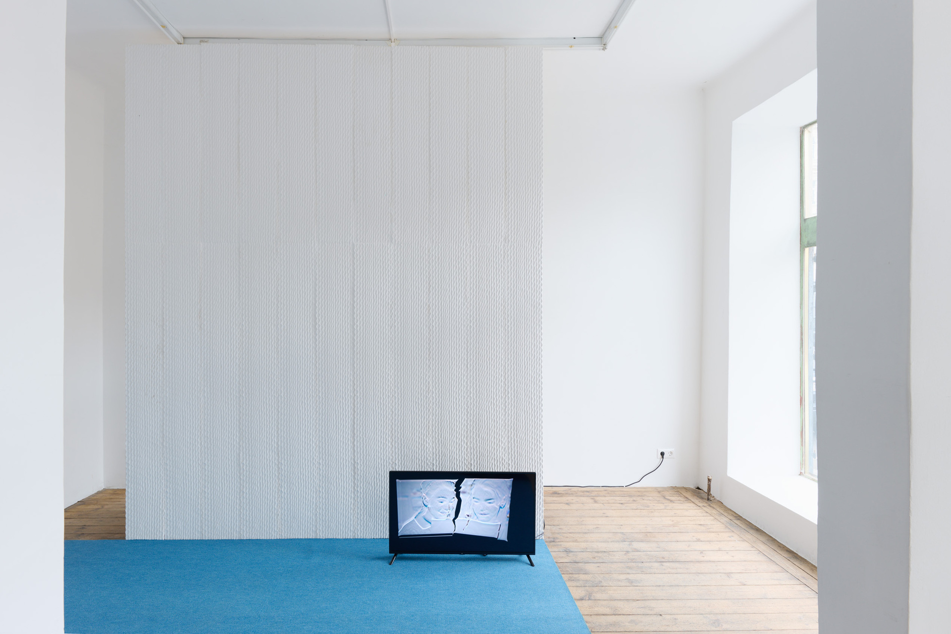 Becket MWN and Temra Pavlović, 2sday 2dsay, 2022, 01'53" video loop.  Photo: Maximilian Anelli-Monti