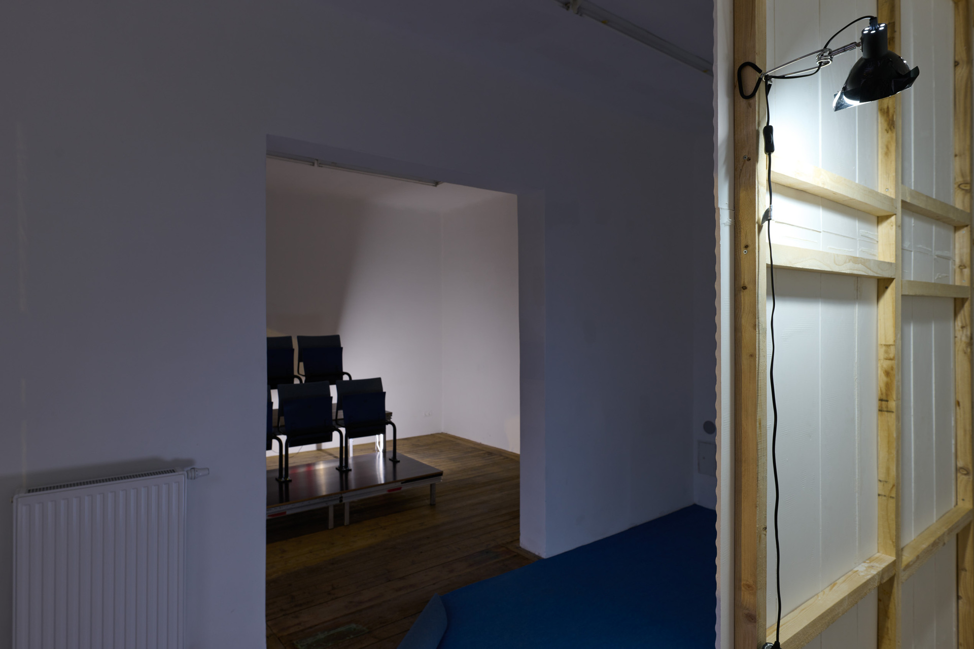 Becket MWN, Sitcom Architecture, installation view, Kevin Space 2022.  Photo: Maximilian Anelli-Monti