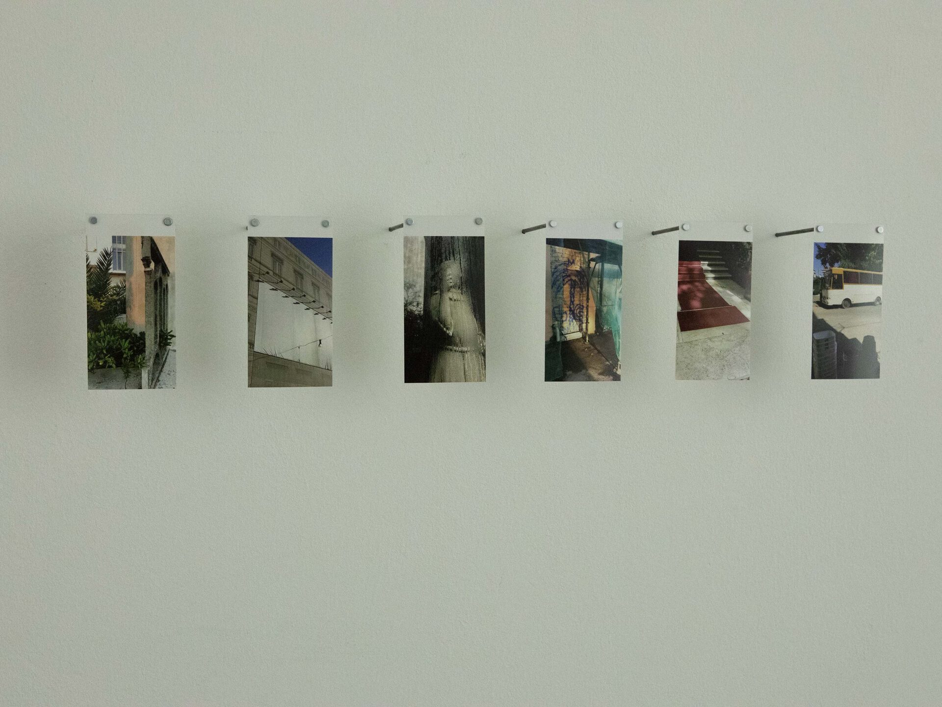 Isabell Alexandra Meldner, Elsewhere, From Behind the Glass, 2021, Series of 6 C-Prints, 10,5x6cm each