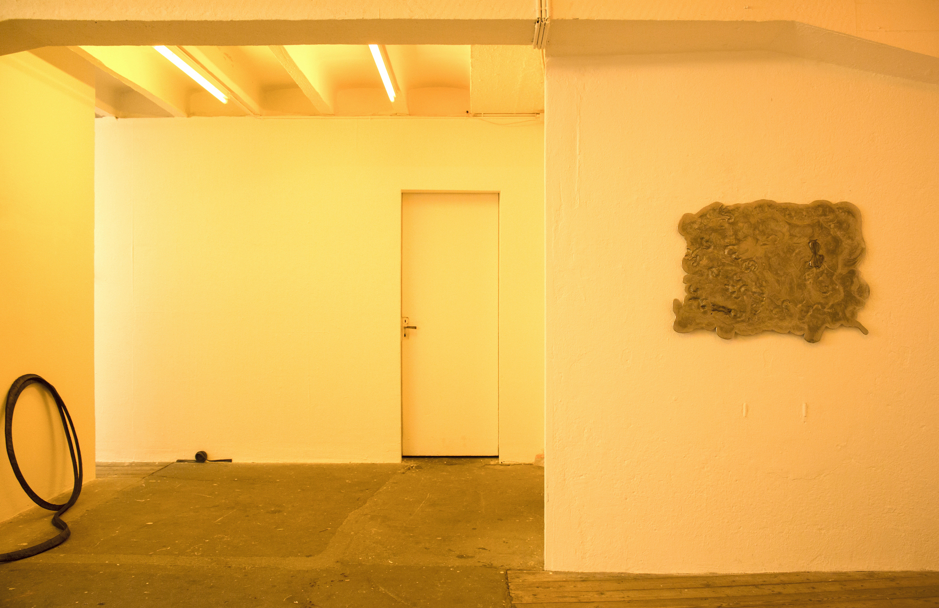 Vanessa Billy Old Flesh, 2013 Poured Aluminum, 60 x 90 x 1 cm; Vanessa Billy Fingers, 2015 Plastic, Water, Plastic Shrimp; Julia Znoj Deadly Swirls (wrapped up scripts), 2020 Steel strips, galvanised steel strips