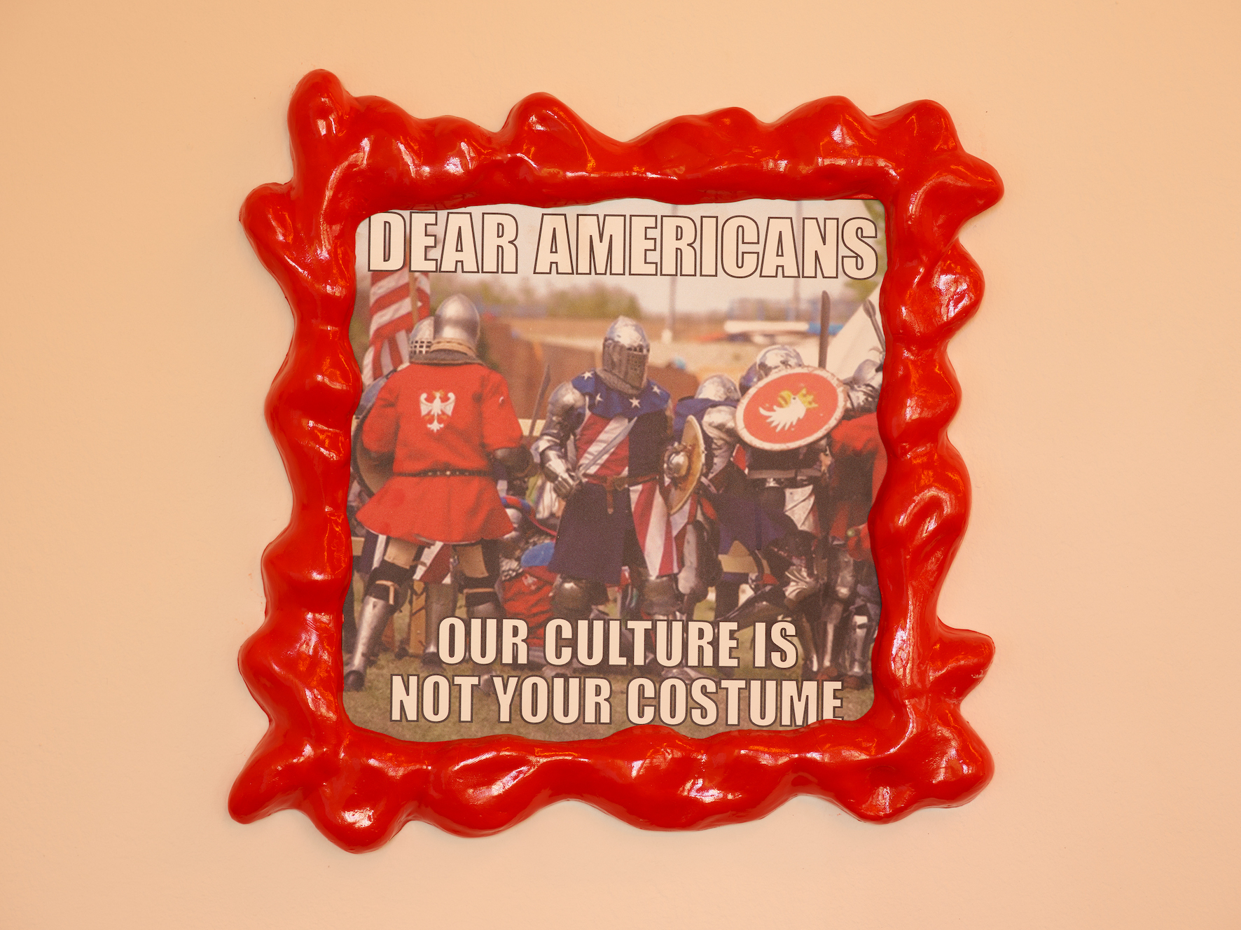 Frankfurter Hauptschule, This needs to be addressed, 2022, Alu-Dibond print in artists' frame, 40 x 40 cm