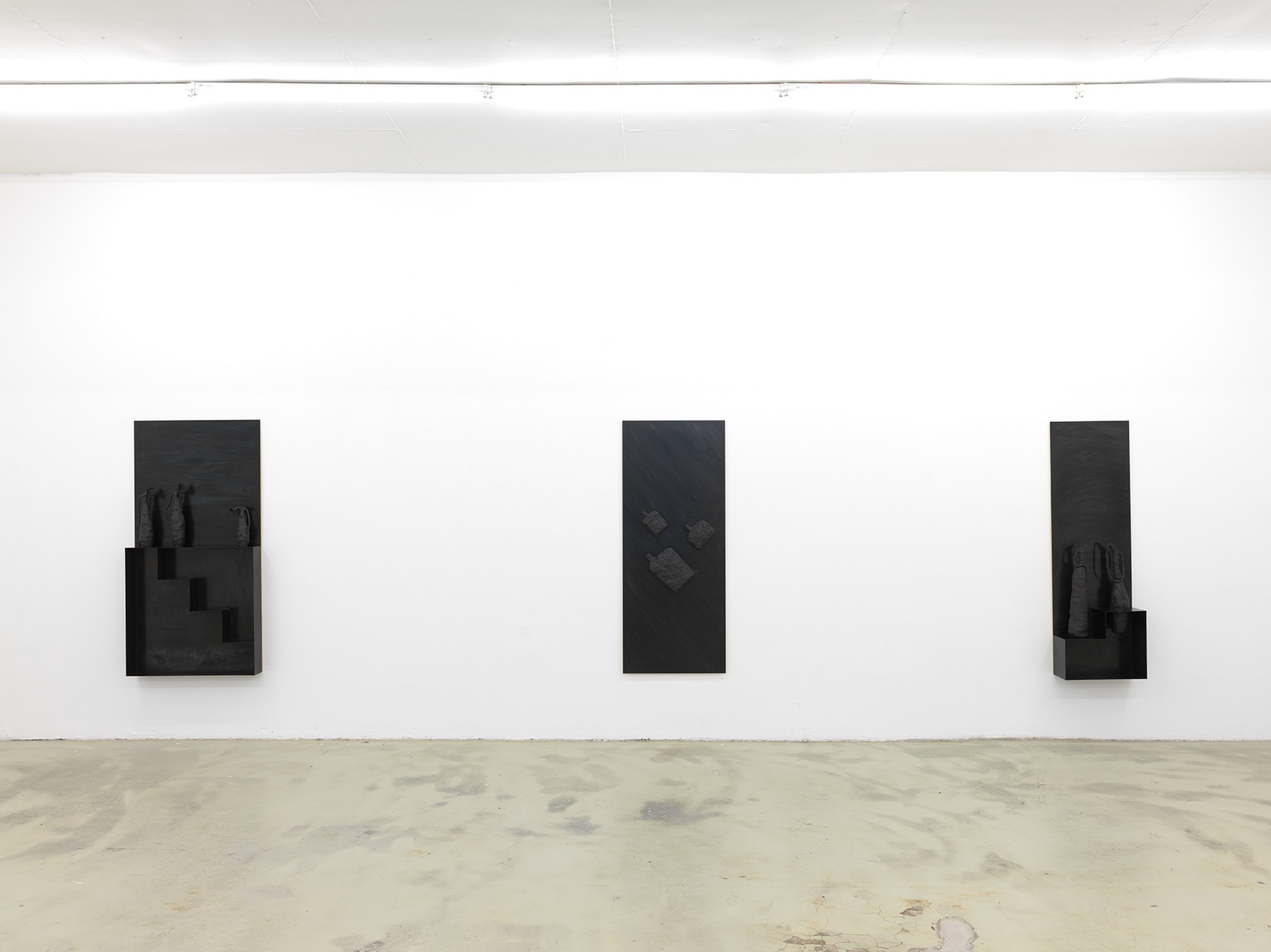itself and else, 2022; Klemm's, Berlin.