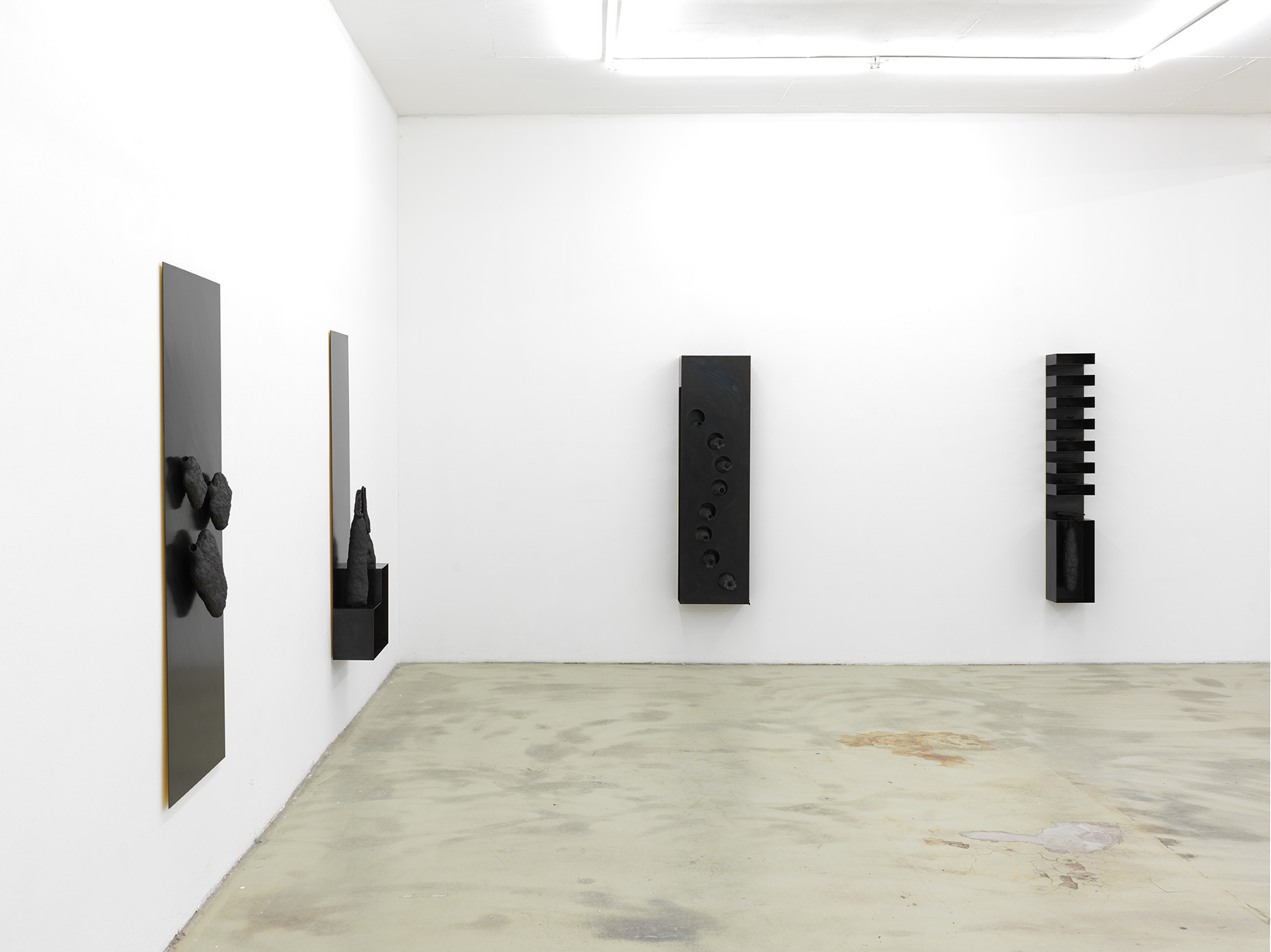 itself and else, 2022; Klemm's, Berlin.