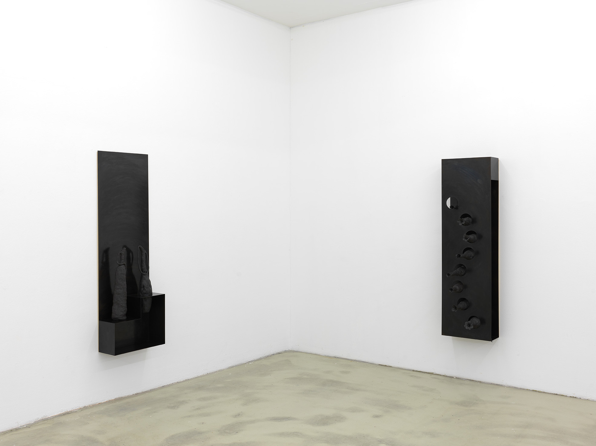 itself and else, 2022; Klemm's, Berlin.