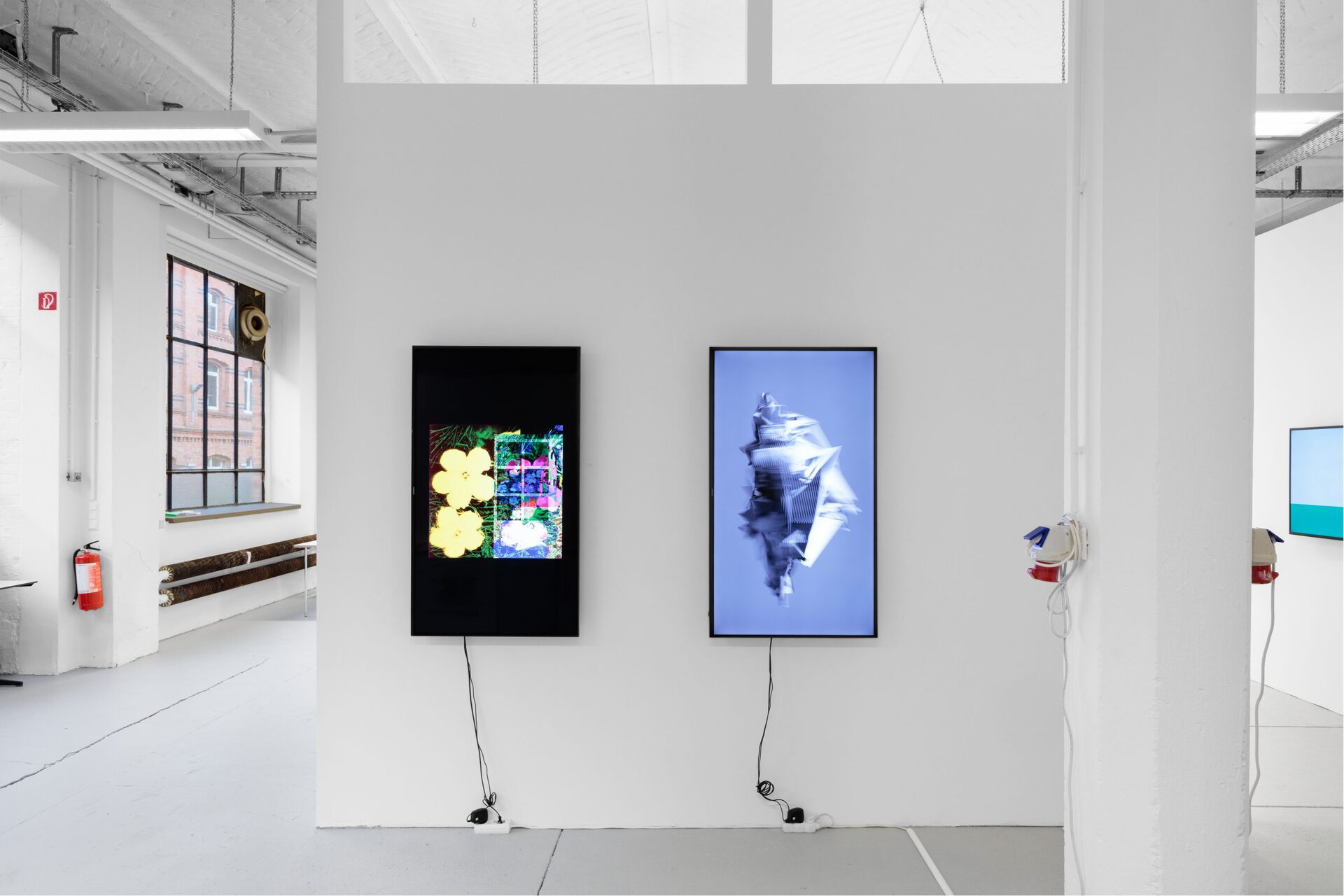 Cornelia Sollfrank,//OG flowers//, 2022, LaTurbo Avedon, New Sculpt, 2013