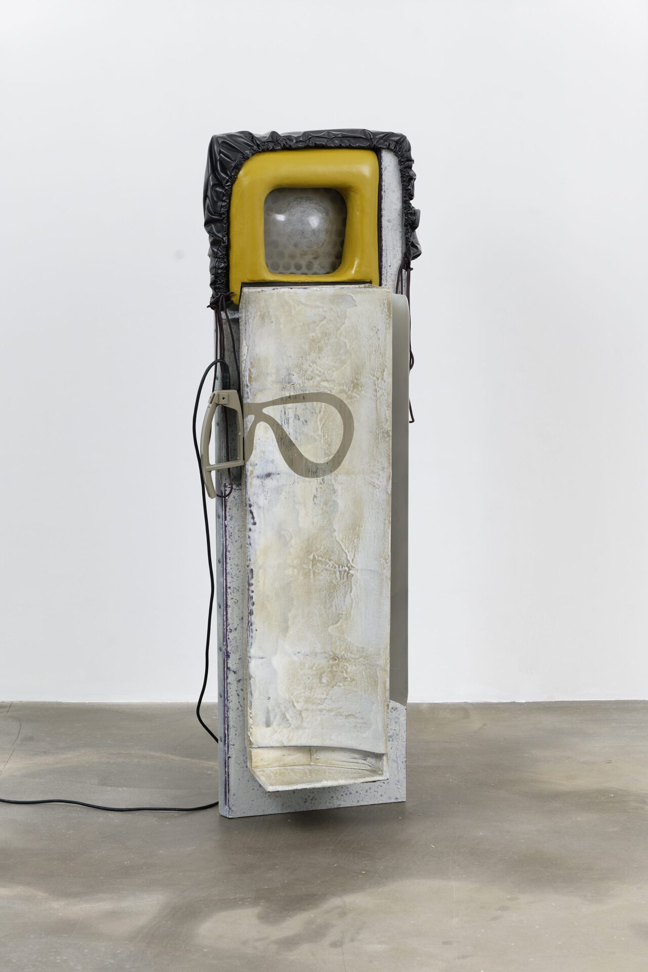 Erwan Sene, Blue M.U.P.I kiosk-cabinet, 2022, wood, acrylic varnish, fabric, rope, steel, airbrush, polyurethane resin, paint, thermo-plastic, XLR cable, 147 x 56 x 27 cm, unique