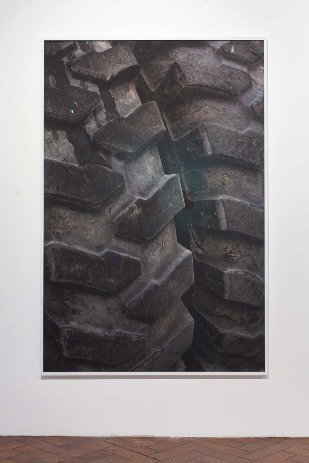 Paul Hutchinson, wrath, 2019. Inkjet Print, 195 x 130 cm