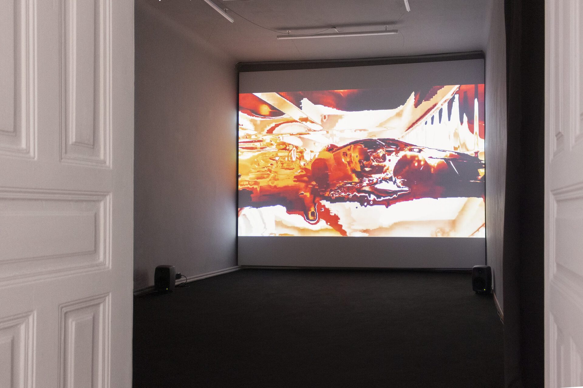 Caro Eibl, MASTER BEDROOM, 2021. Video + sound, 38:00 min.