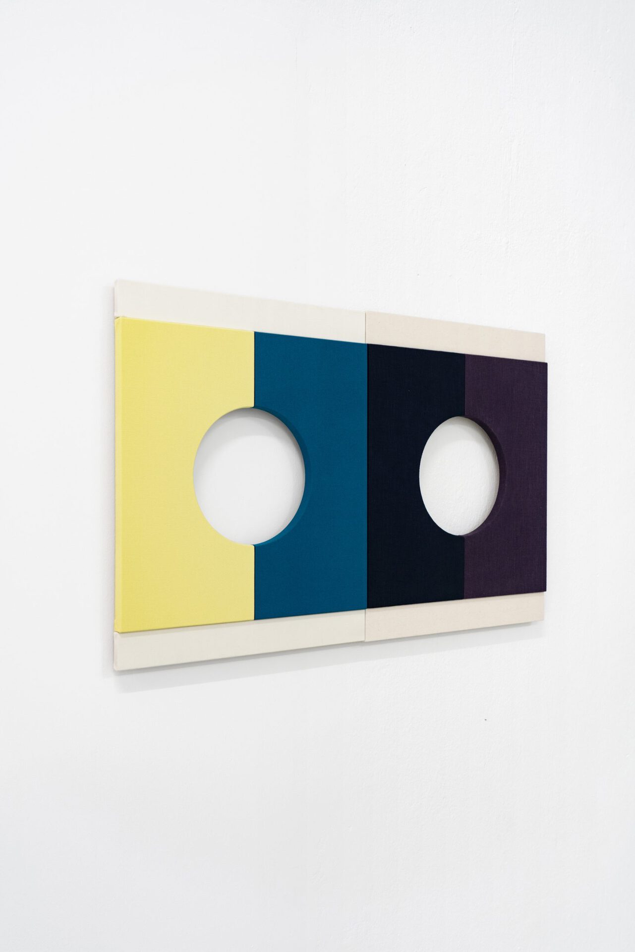 Tobias Maring, 2x „ohne Titel“, 2021, cotton on MDF, each 50 x 40 cm