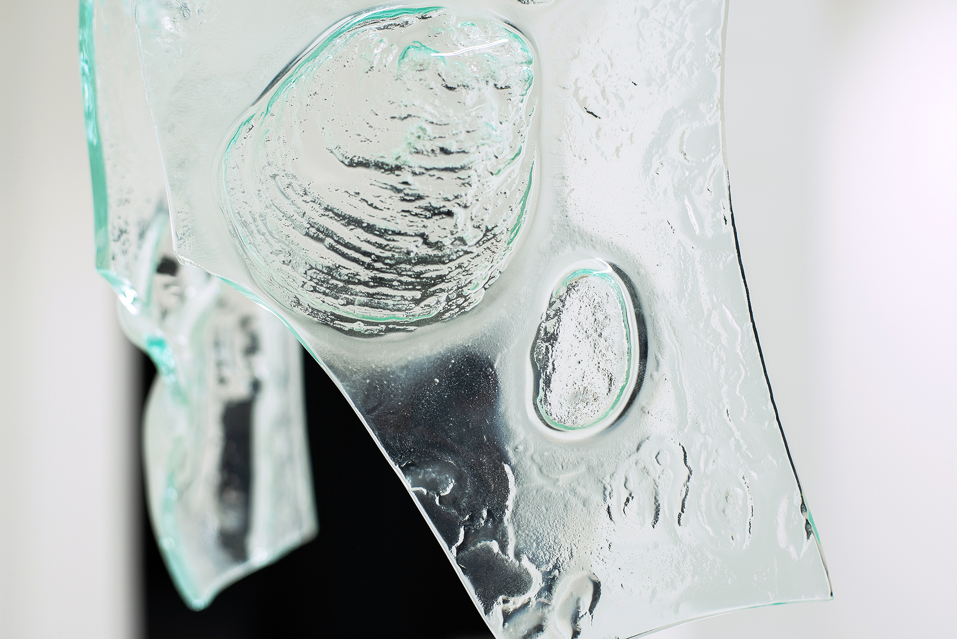 5 Leontios Toumpouris – To maintain patency #1, 2022, mild steel, fused glass, resin, 275 x 60 x 40 cm, detail.