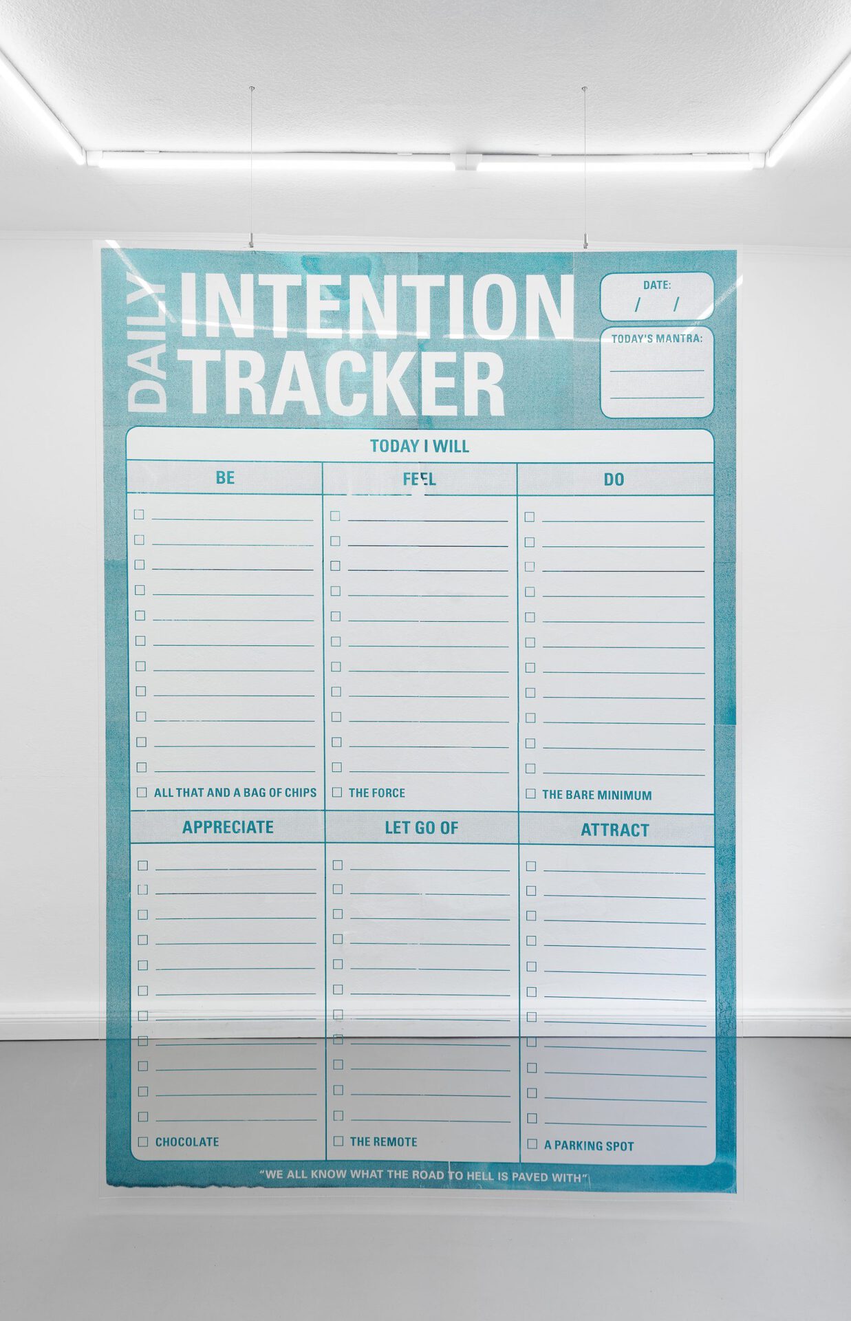 Lea Vajda - ungünstig II, 2022, slikscreen on polycarbonate, 275x184 cm