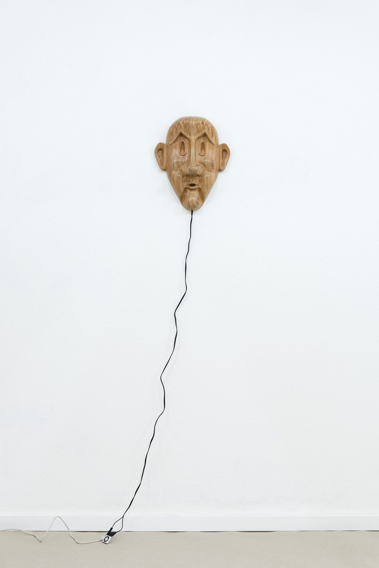 Francesco De Bernardi,  “Untitled (FIU FIU)” Solid afromosia wood,
loudspeakers, electronic
electronic components, MP3, whistle in loop,
36,5 x 41 x 13 cm, 2022