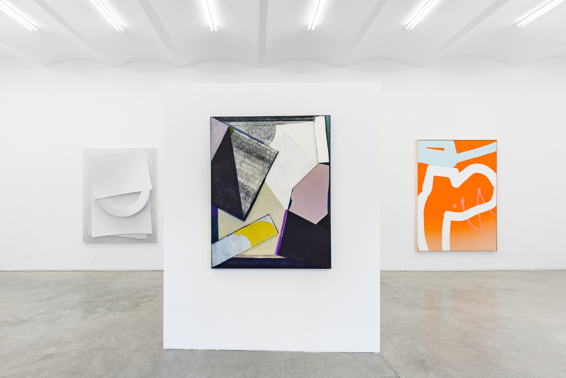 Exhibition view TRIO FEMININ | Cornelia BALTES, Ira SVOBODOVÁ, Natalia ZAŁUSKA, Christine König Galerie, Vienna 2022