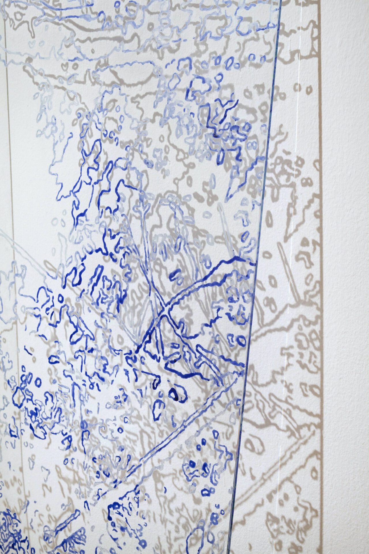 Elsa Salonen, Stories Told by Stones (Lepidodendron II), stone and earth pigments (especially lapis lazuli, quartz, sodalite, alba albula, malachite) and alum crystal on glass, metal stand 2018, each glass 180x70 cm