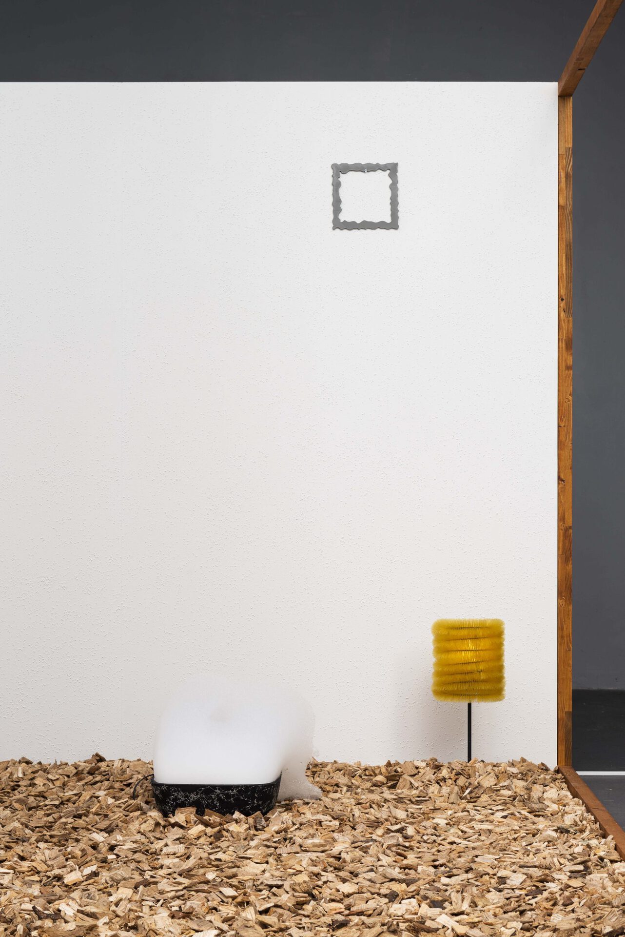 Annabelle Galland & Victor Delétraz, Encore Heureux Exhibition View