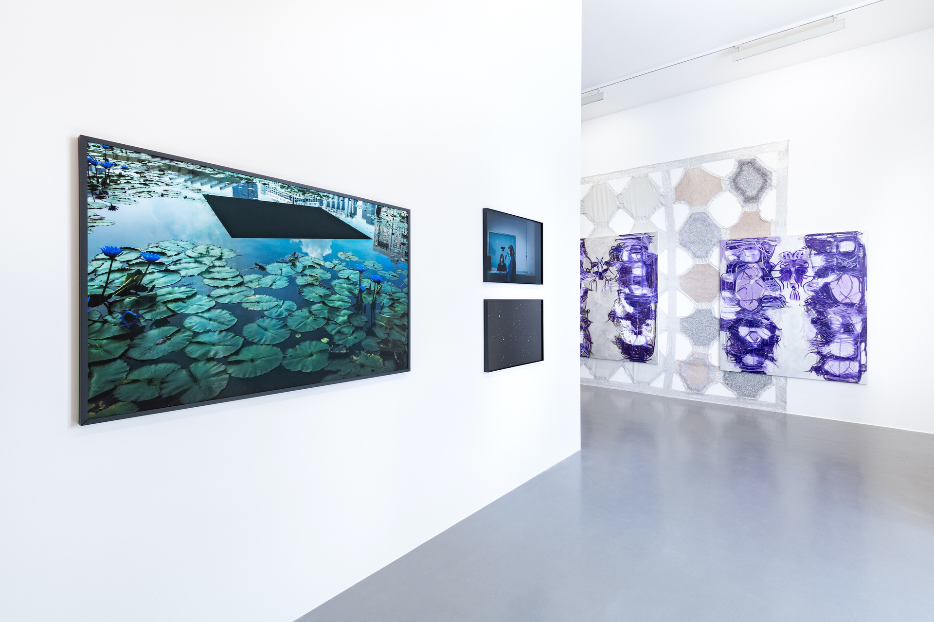 Exhibition view Julia Steinigeweg, Melike Kara, Courtesy: the artists and Jan Kaps Galerie, Köln und Perez Projects, Berlin