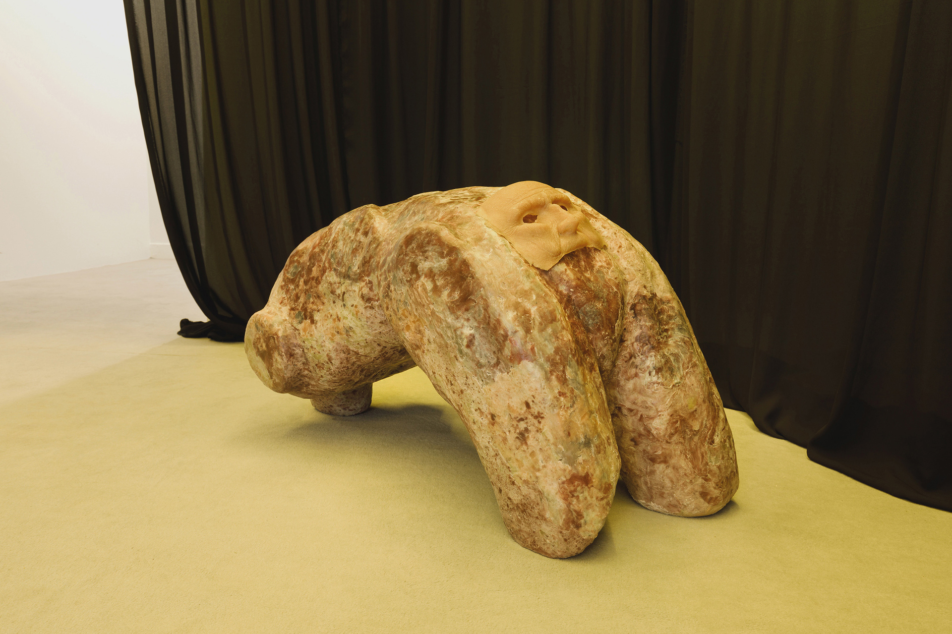 Laura Gozlan, Foulplay #1, 2022, resin, tinted wax. 49 x 90 x 49 cm III