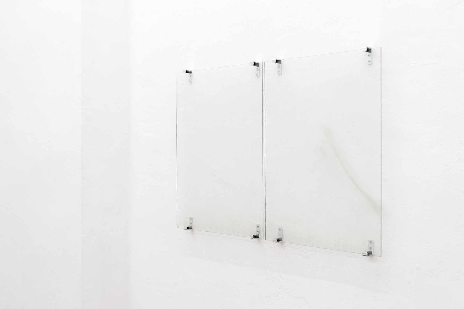 Thomas Lambertz, OPENINGS II, acrylic on glass, each 60 x 45 cm, 2022.