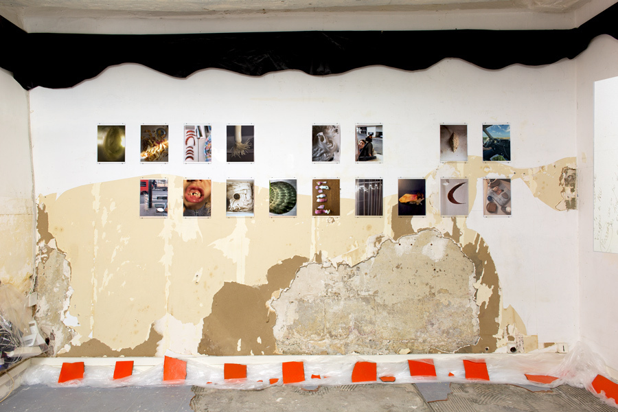 Exhibition view, Daniela Baldelli, Interview with "Le(NoN)Travail", ongoing series, silver print on Fuji Paper, 27 x 20 cm, Edition 3 + 1 A.P.