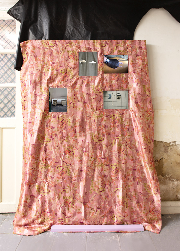 Exhibition view, Daniela Baldelli, Interview with "Occhi tagliati" (2017), "Just Me" (2019), "J'aurais du faire les devoirs avec toi" (2014) and "Nautica", (2019)