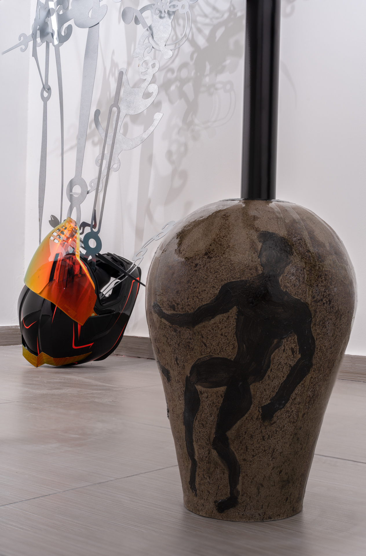 Daniel Oksenberg, Vase for Men, 2022, stoneware, 31x20x20 cm
