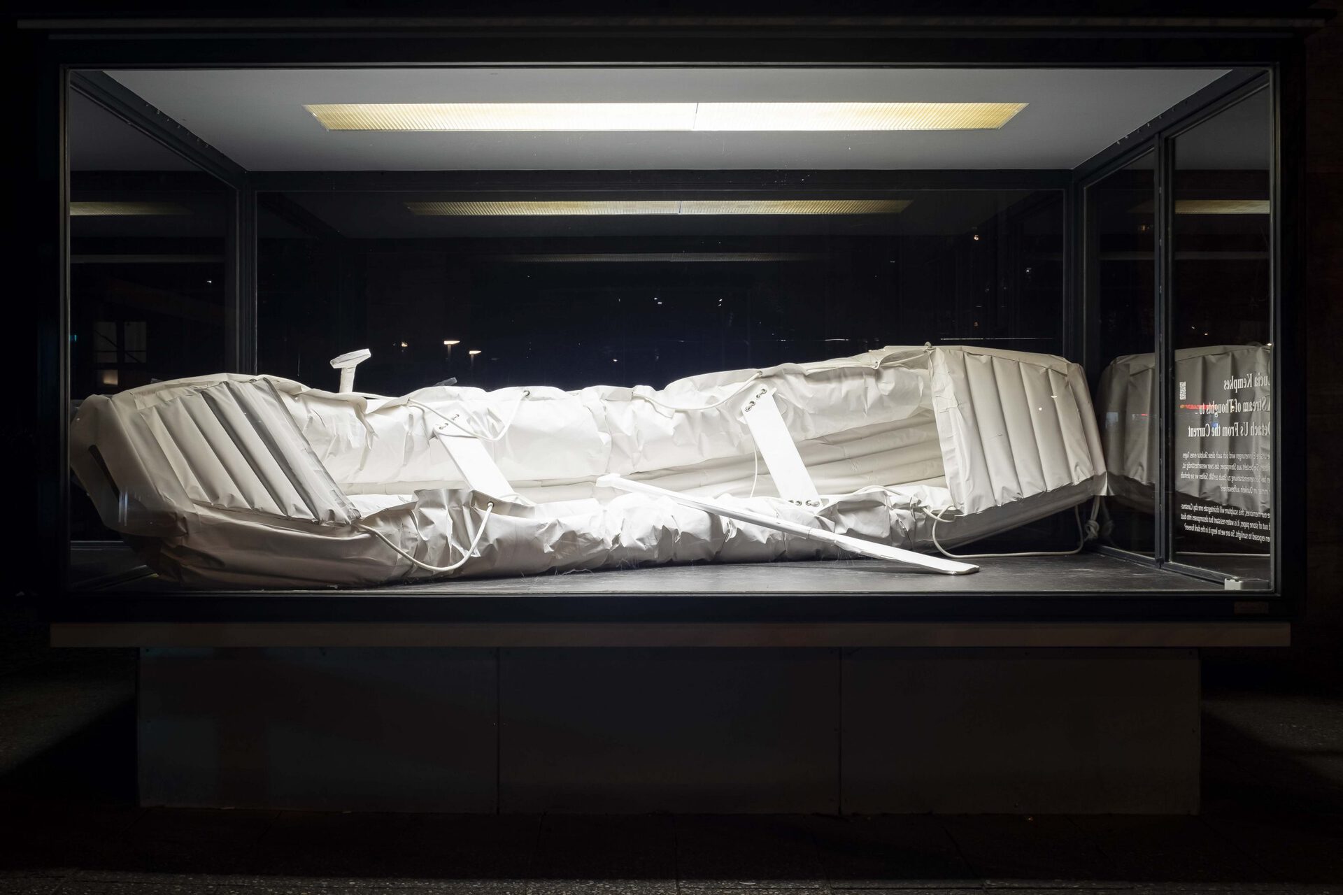 Lucia Kempkes, A Stream of Thoughts to Detach Us From the Current, 2021, stone paper, 400 x 90 x 50cm.